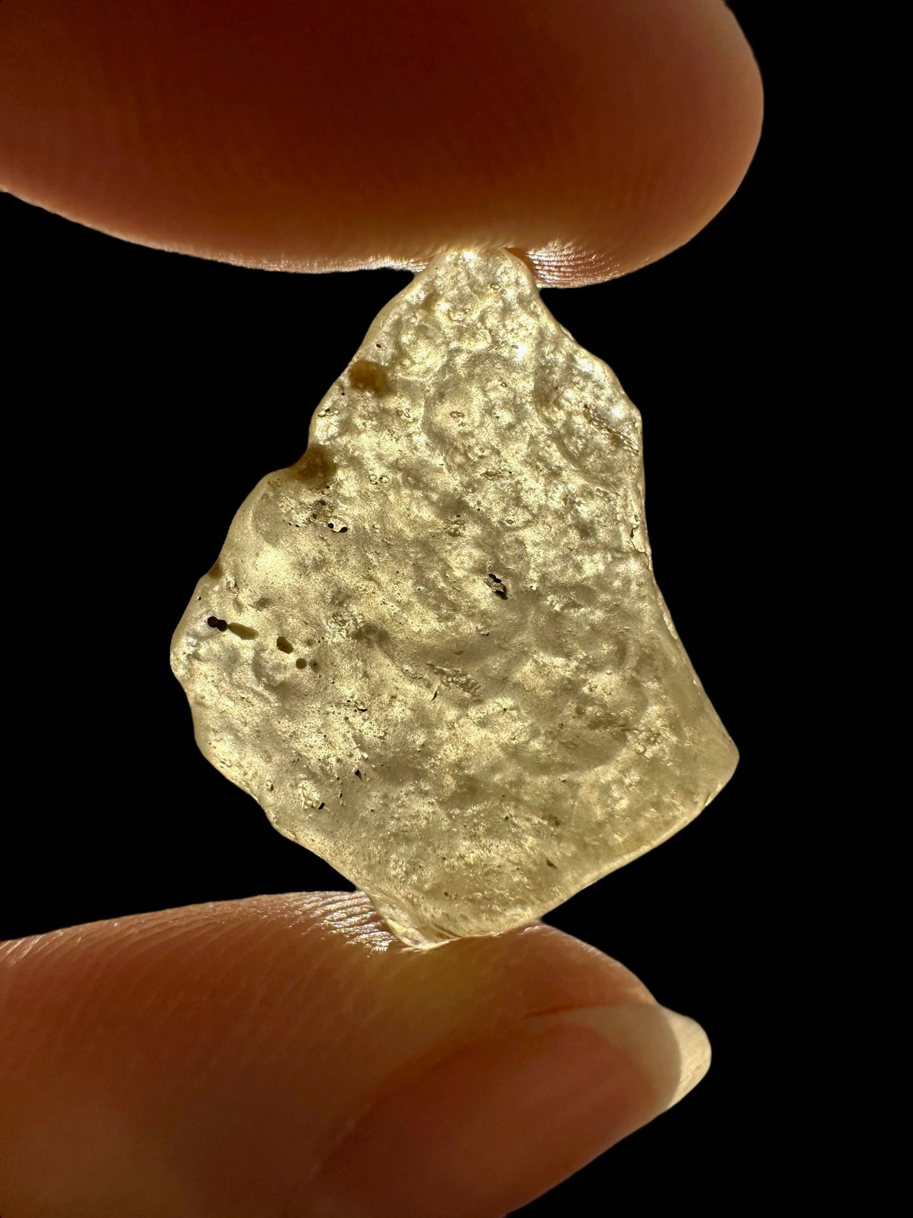 Libyan desert glass - 2,3g - LPS076