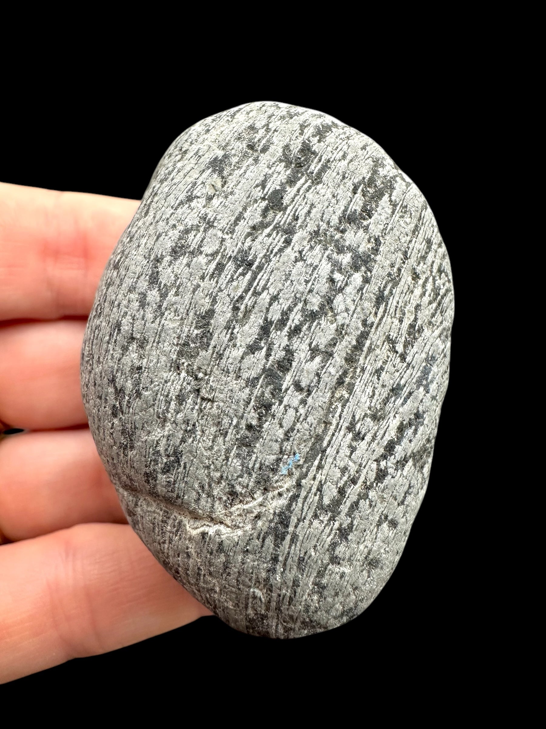Javan flake obsidian 91,4g – Java, Indonesia - VO034
