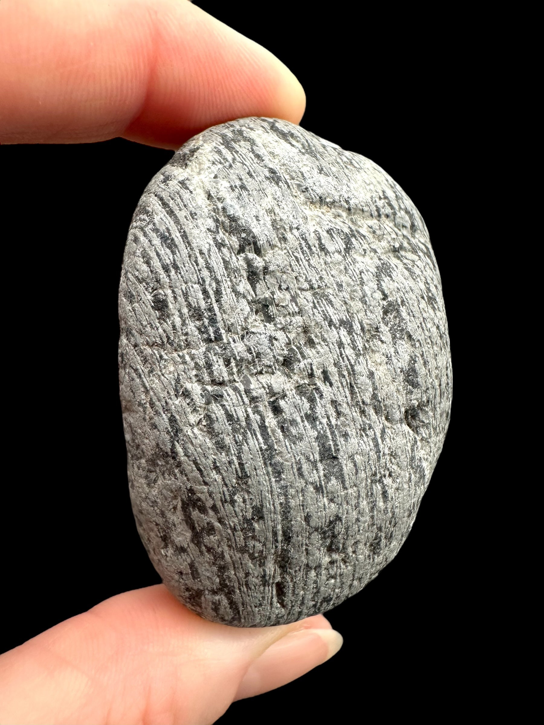 Javan flake obsidian 91,4g – Java, Indonesia - VO034