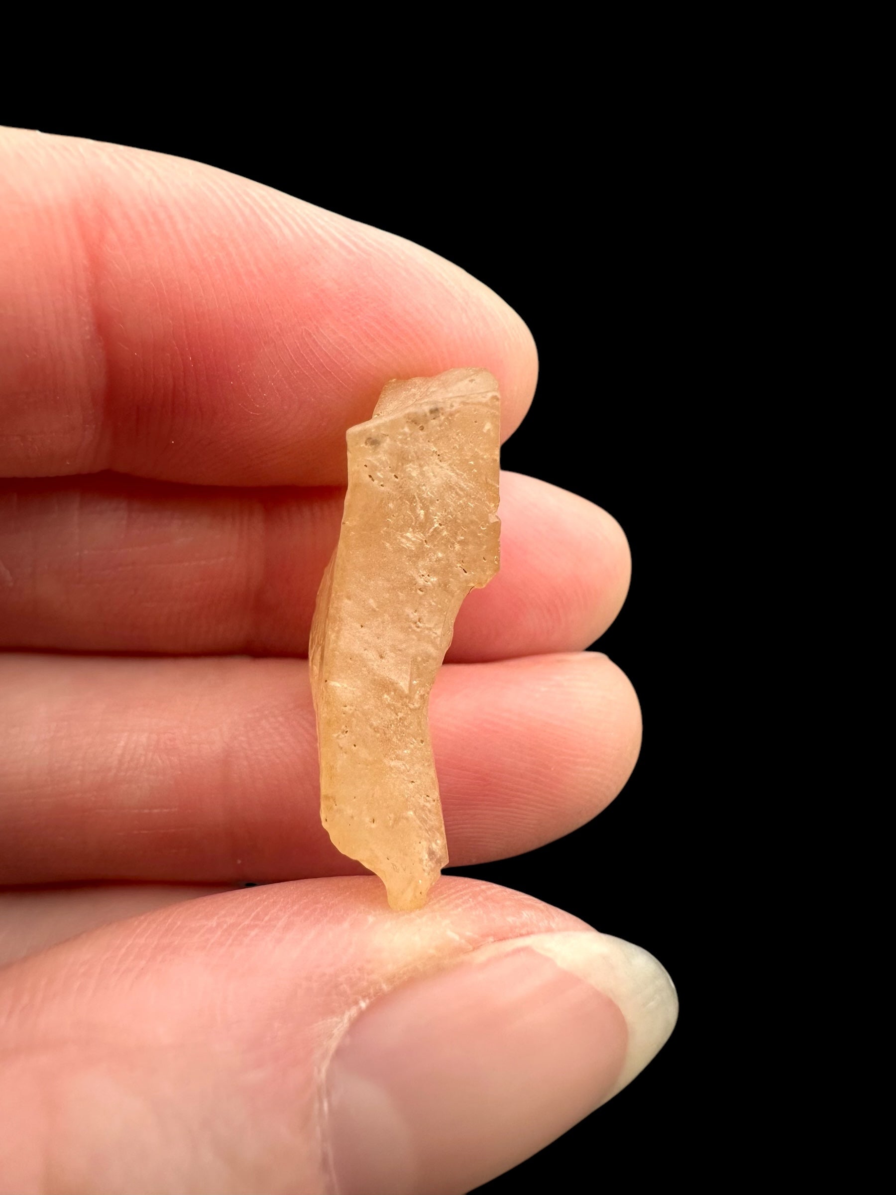Libyan desert glass - 2,2g - LPS087