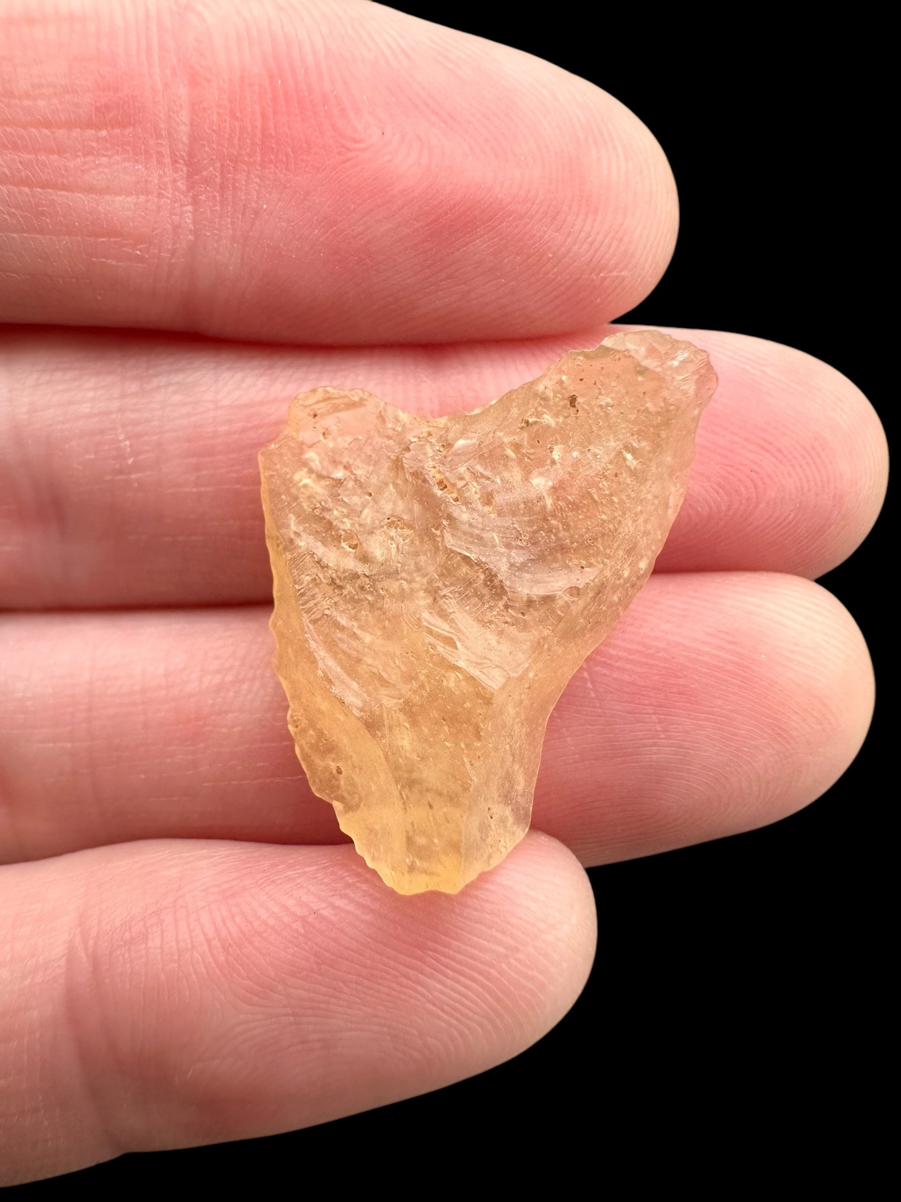 Libyan desert glass - 2,2g