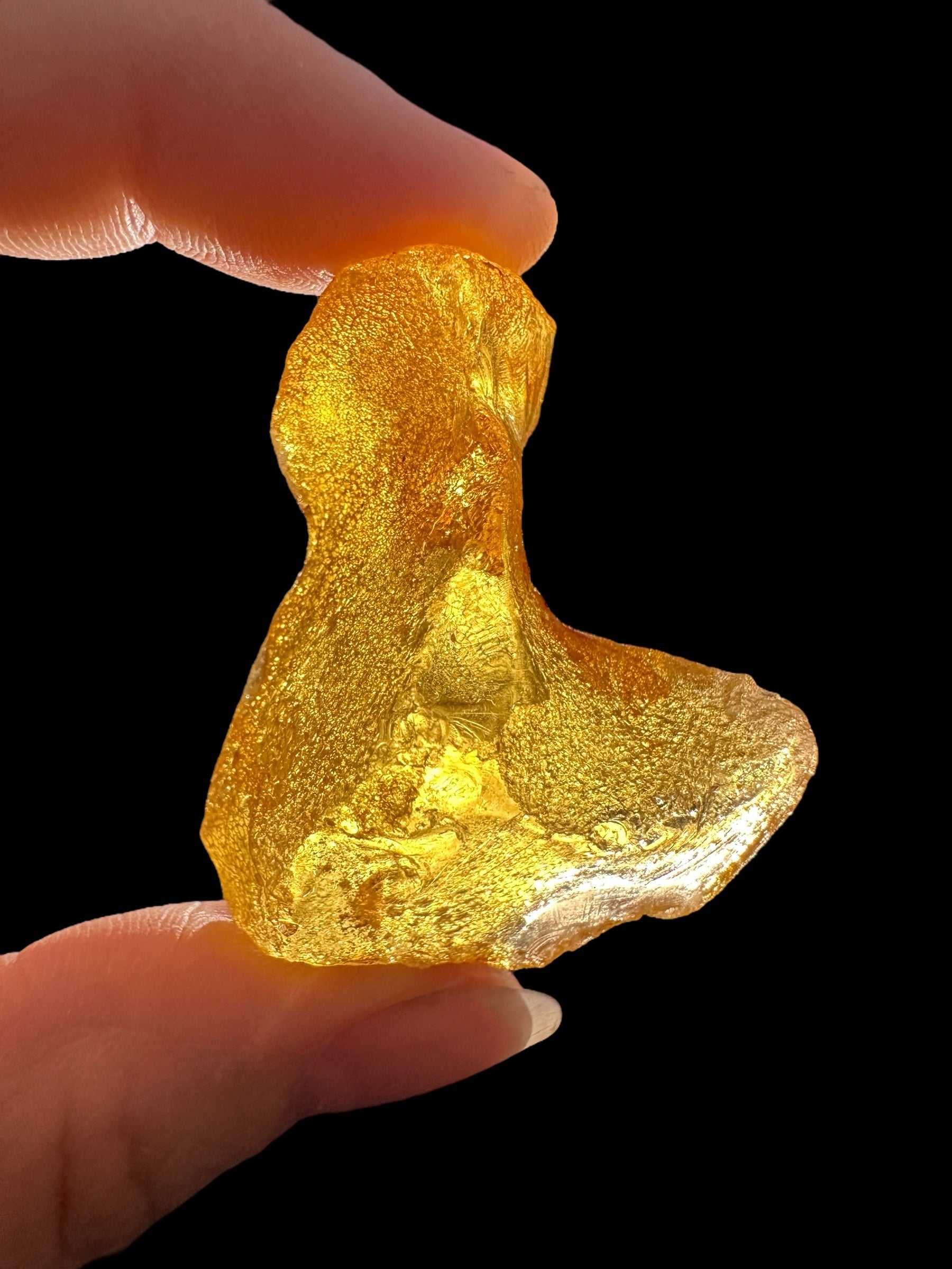 Raw Young Amber (Copal) – Colombia - JN228