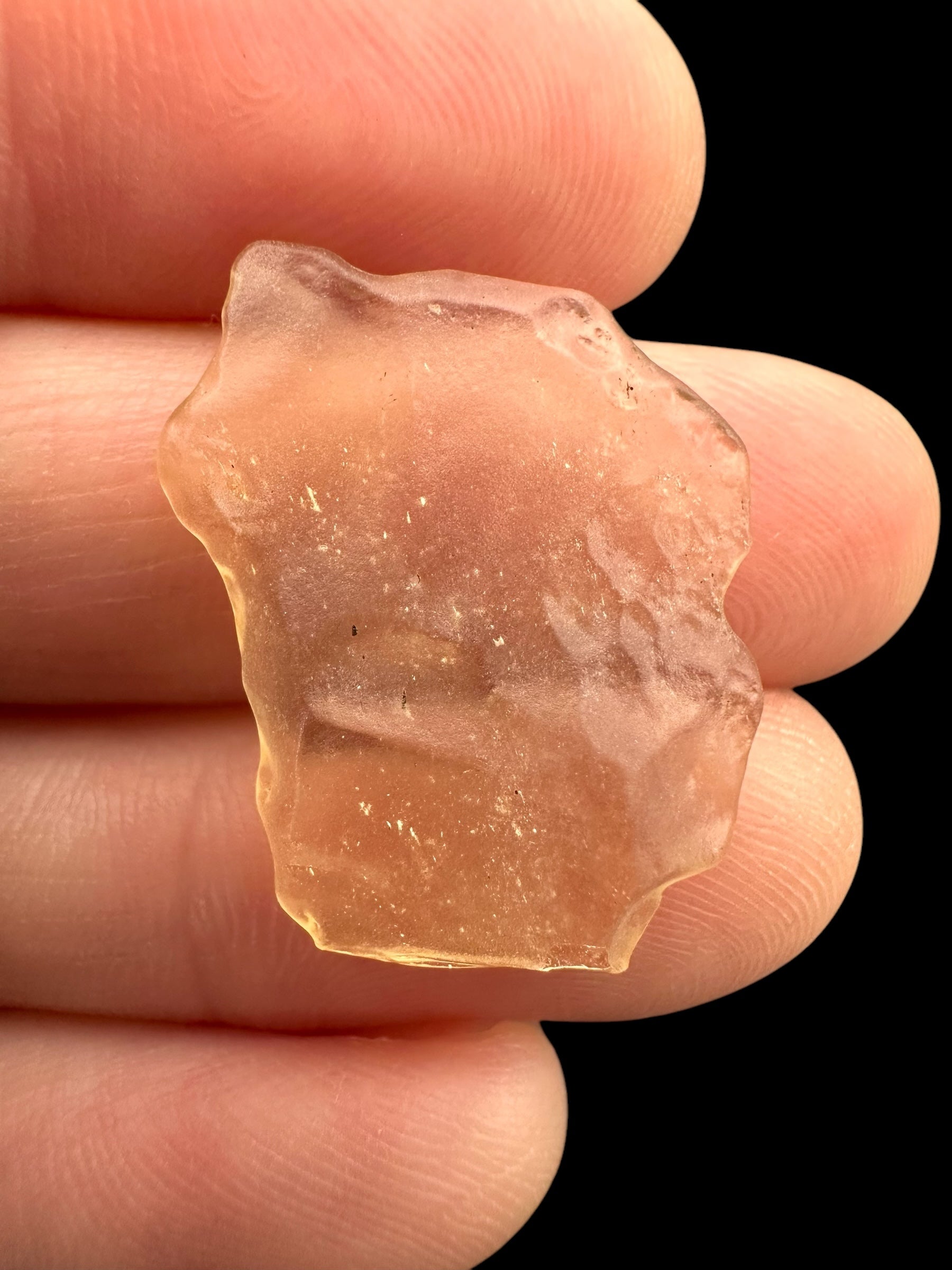 Libyan desert glass - 1,4g