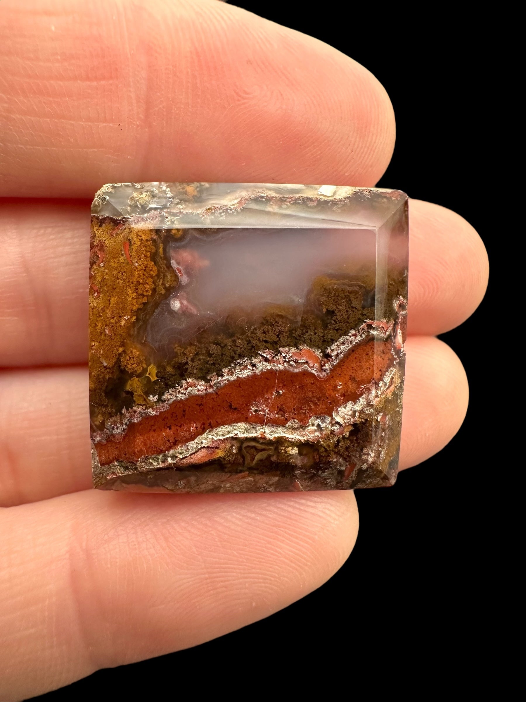 Moos agate cabochon – West Java, Indonesia