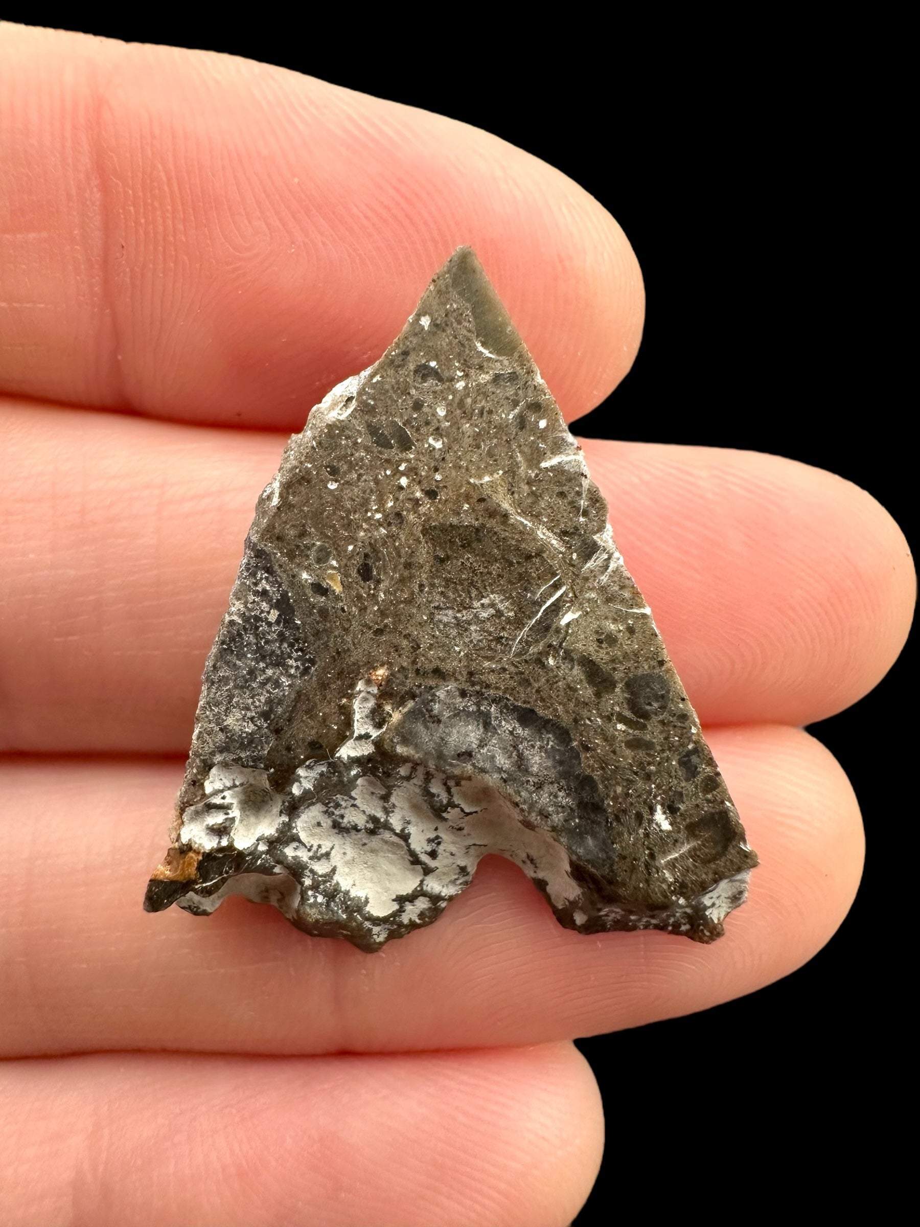 Lunar meteorite Oued el Hamim 001 – 2,7g – Libya - MEOH13