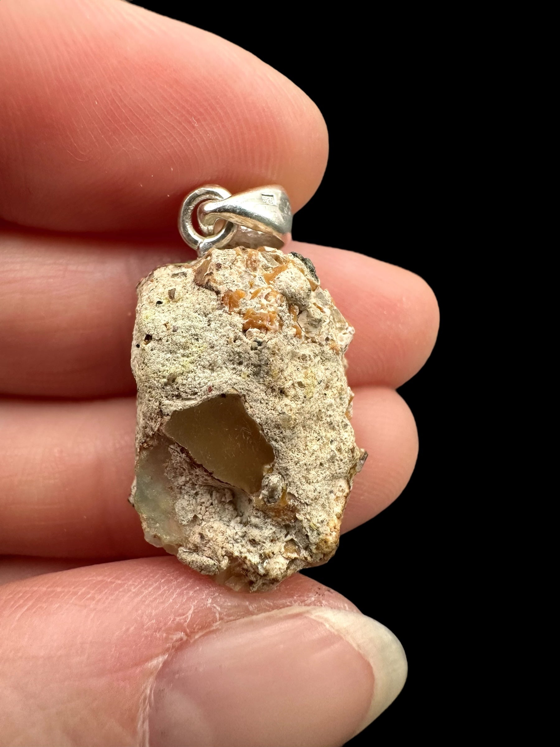 Silver precious opal pendant - SP/OP030