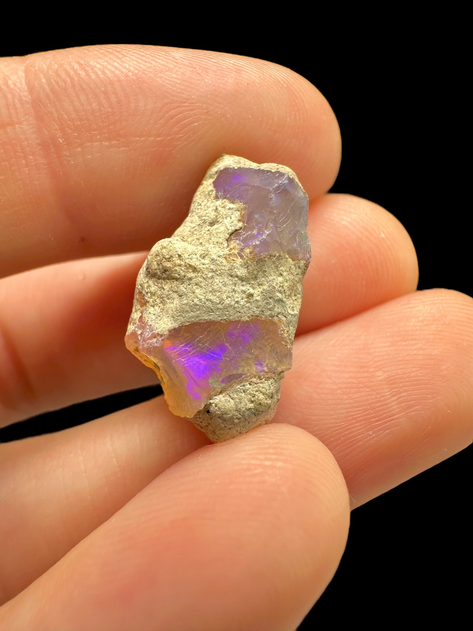 Precious opal 9,5ct – Welo, Ethiopia - OP054