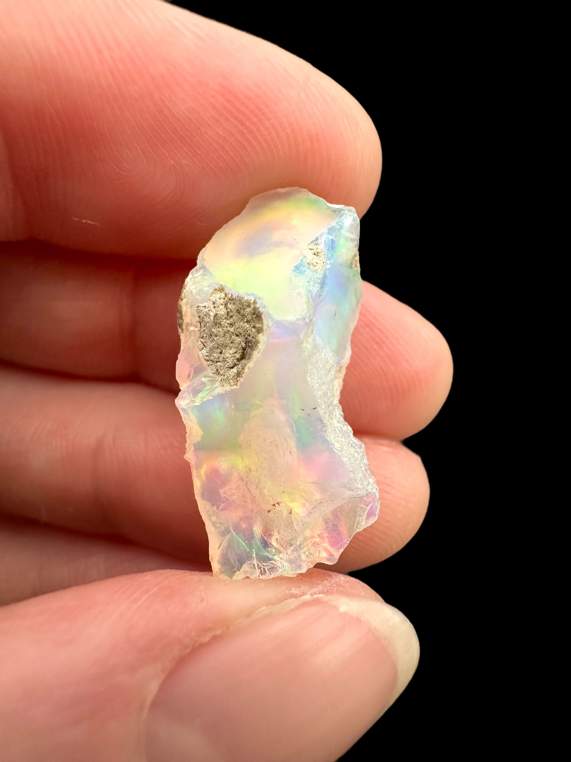 Precious opal 9ct – Welo, Ethiopia