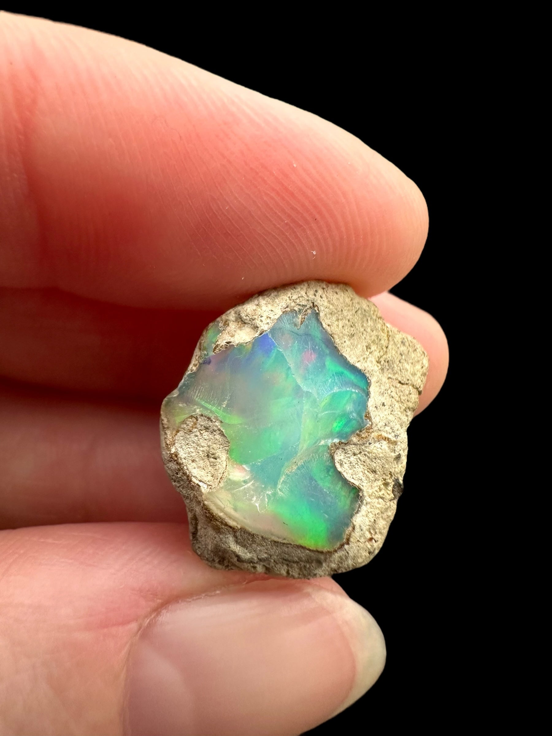 Precious opal 12ct – Welo, Ethiopia - OP275