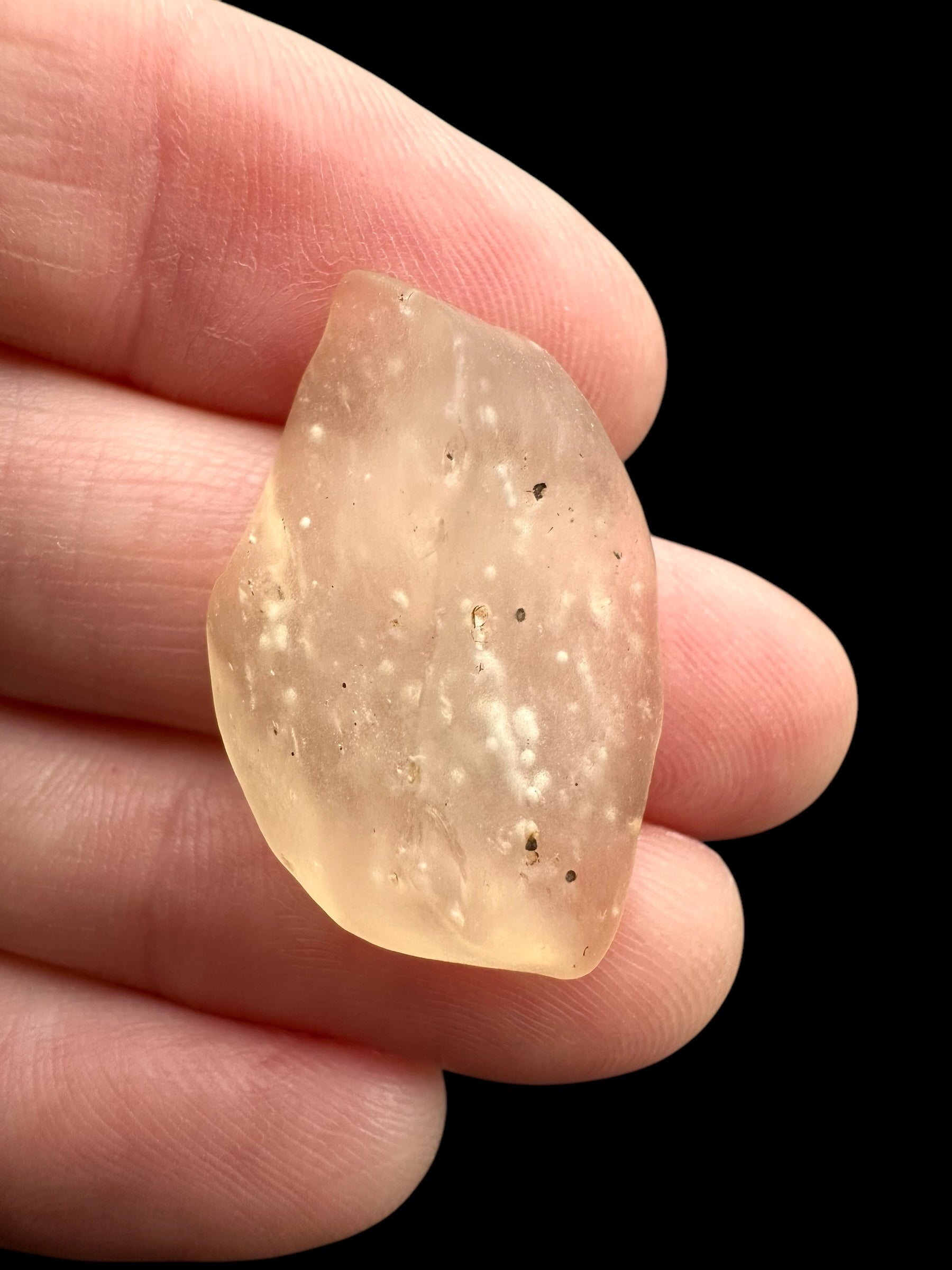 Libyan desert glass - 3,2g