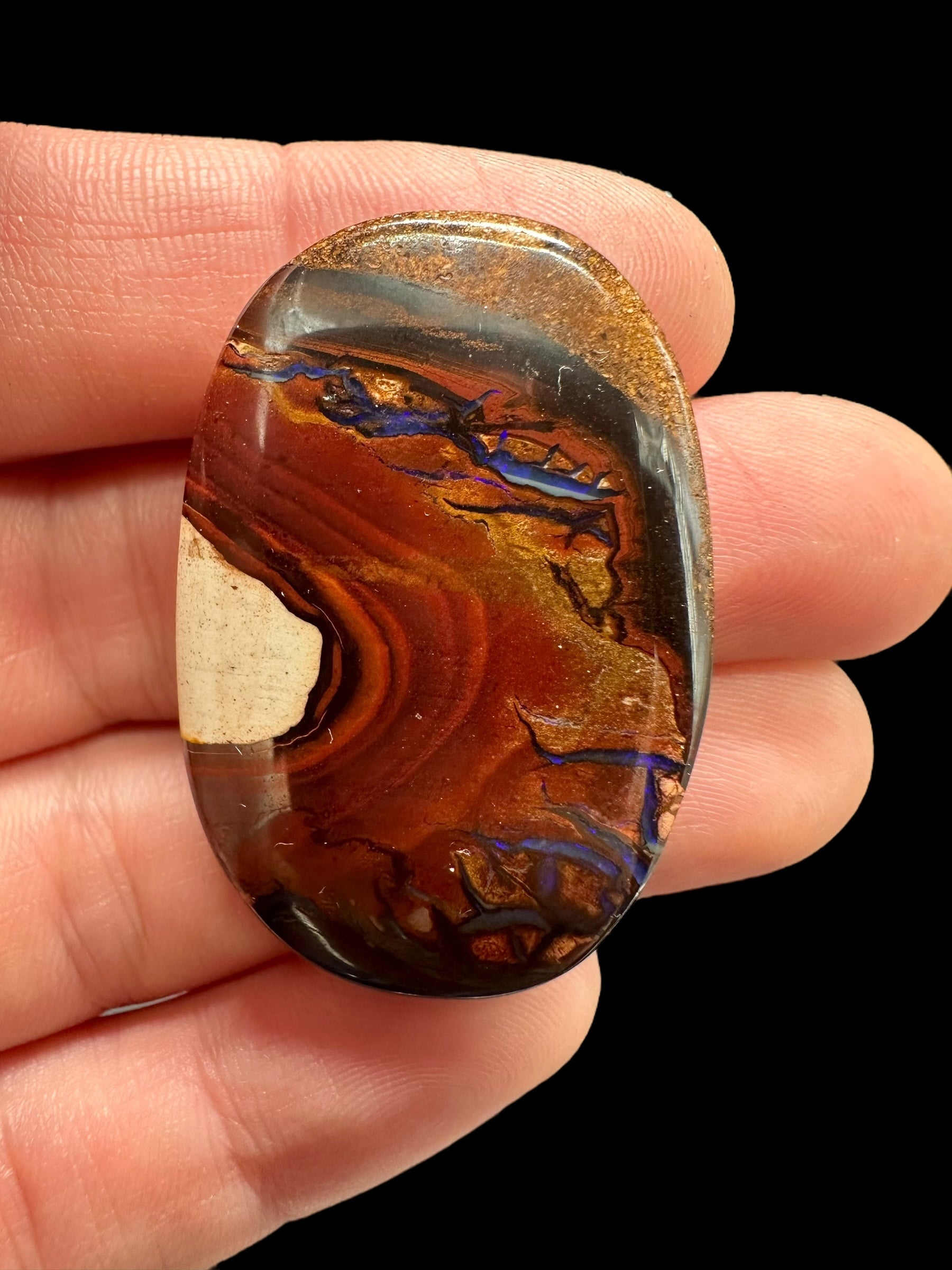 Boulder opal 61,2ct – Cabochon – Koroit, Queensland, Australia - BO017