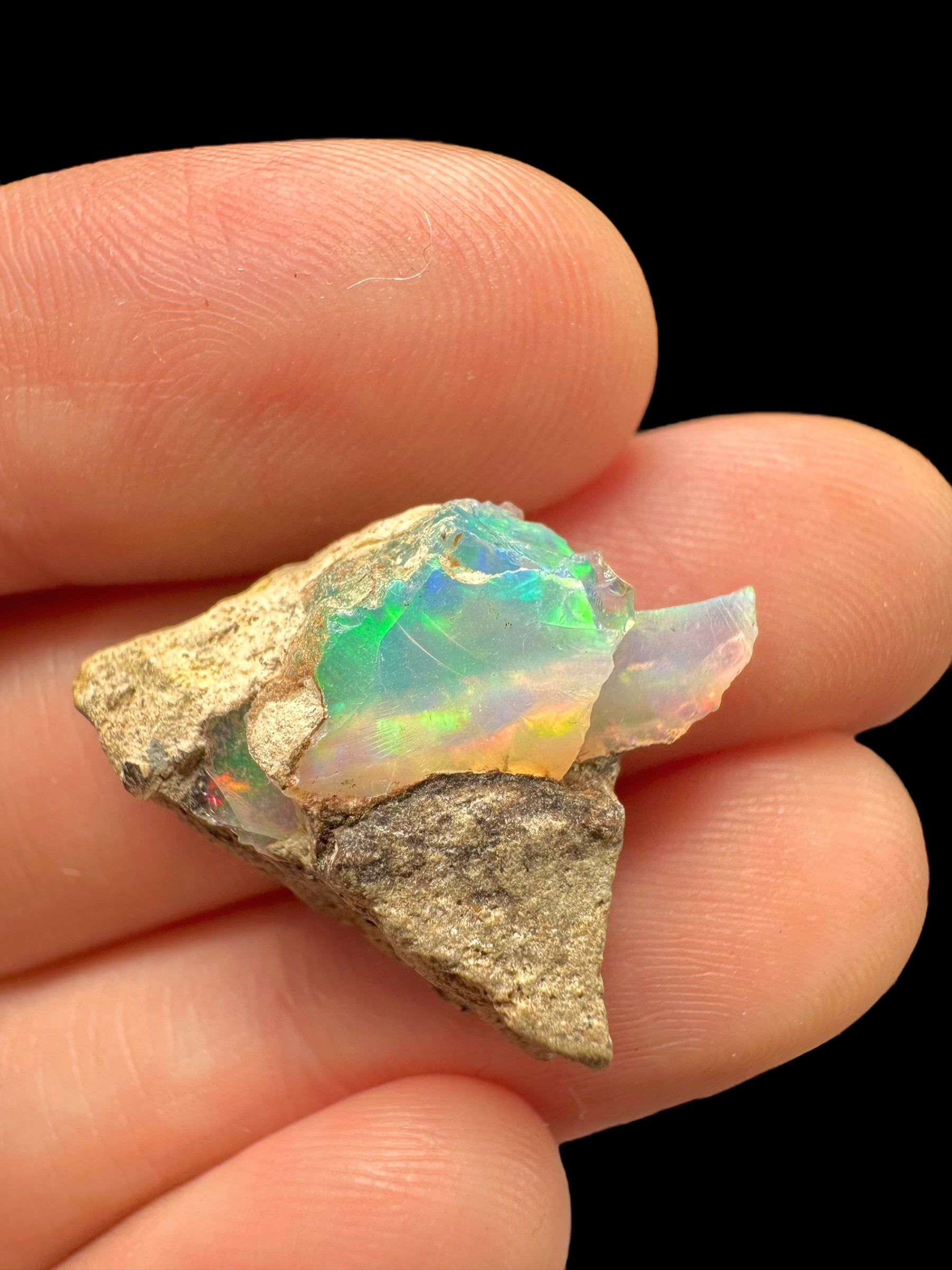 Precious opal 10,5ct – Welo, Ethiopia - OP056