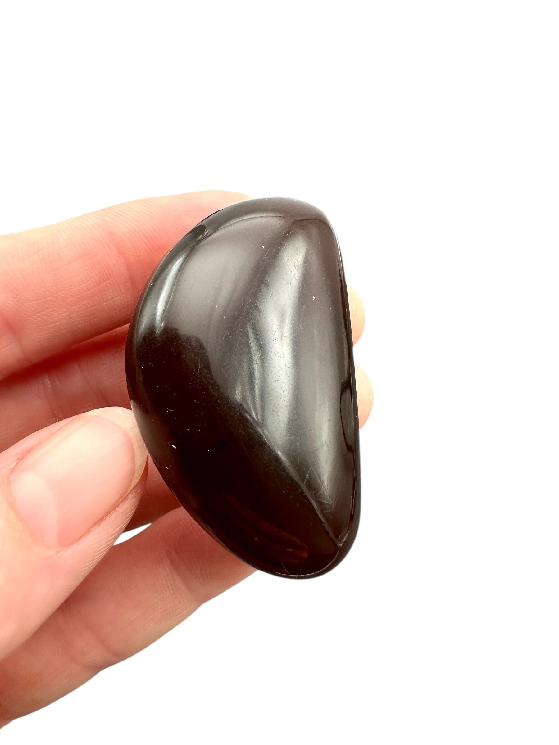 Tumbled amber – Sumatra, Indonesia - JN246