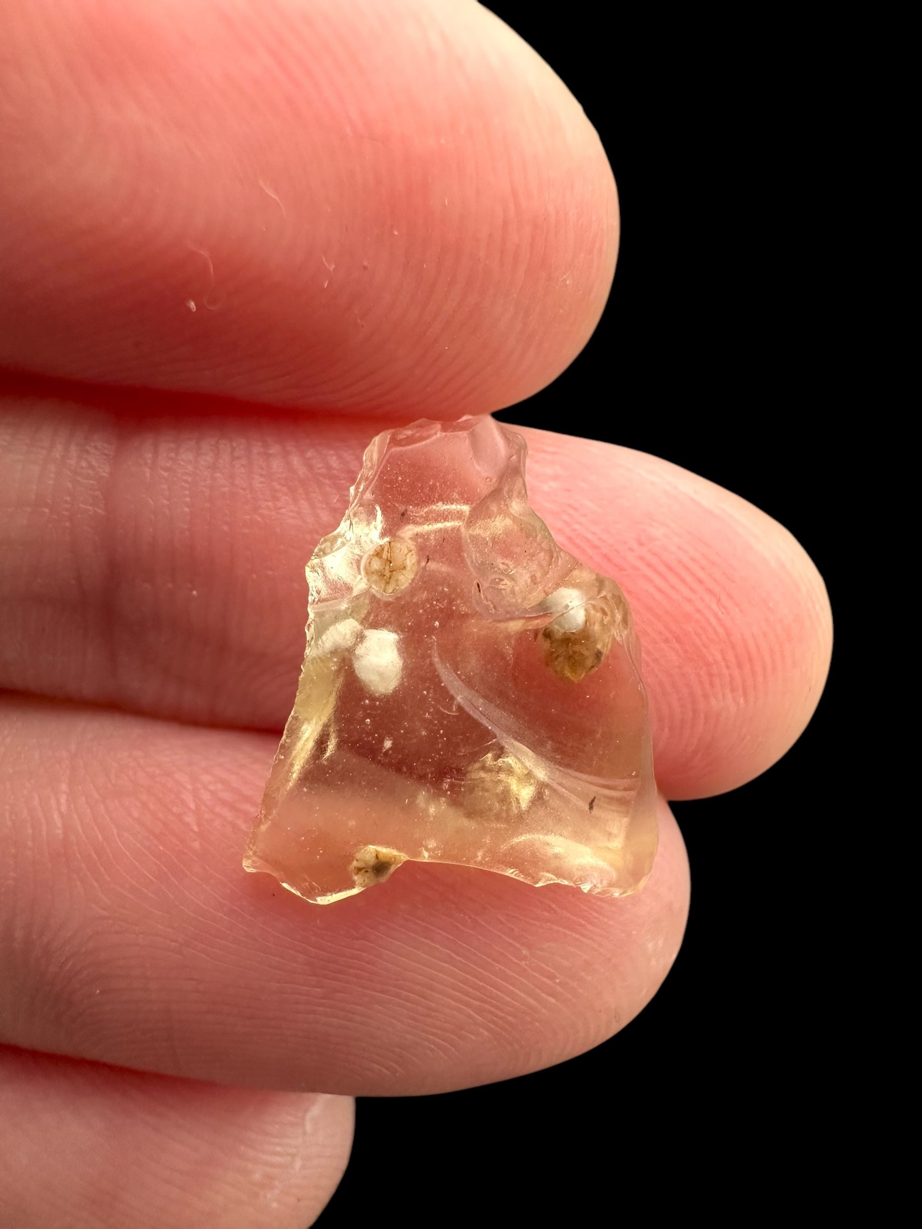 Libyan desert glass - 0,6g - LPS121