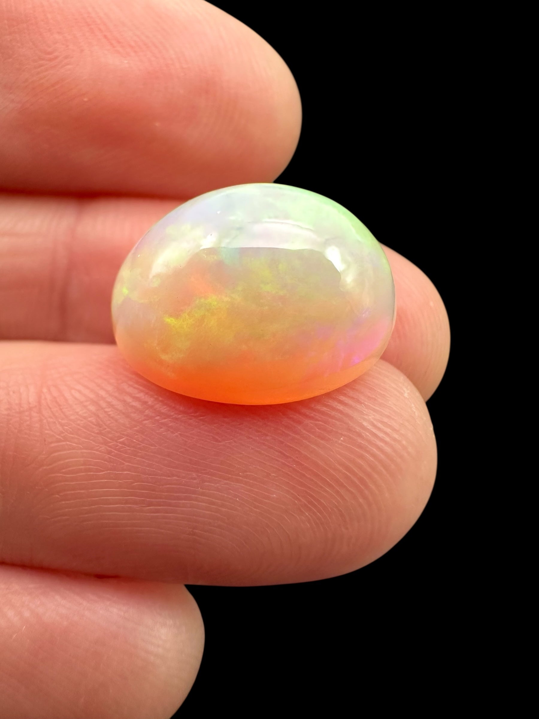 Precious opal cabochon 5,3ct – Welo, Ethiopia - OPK073