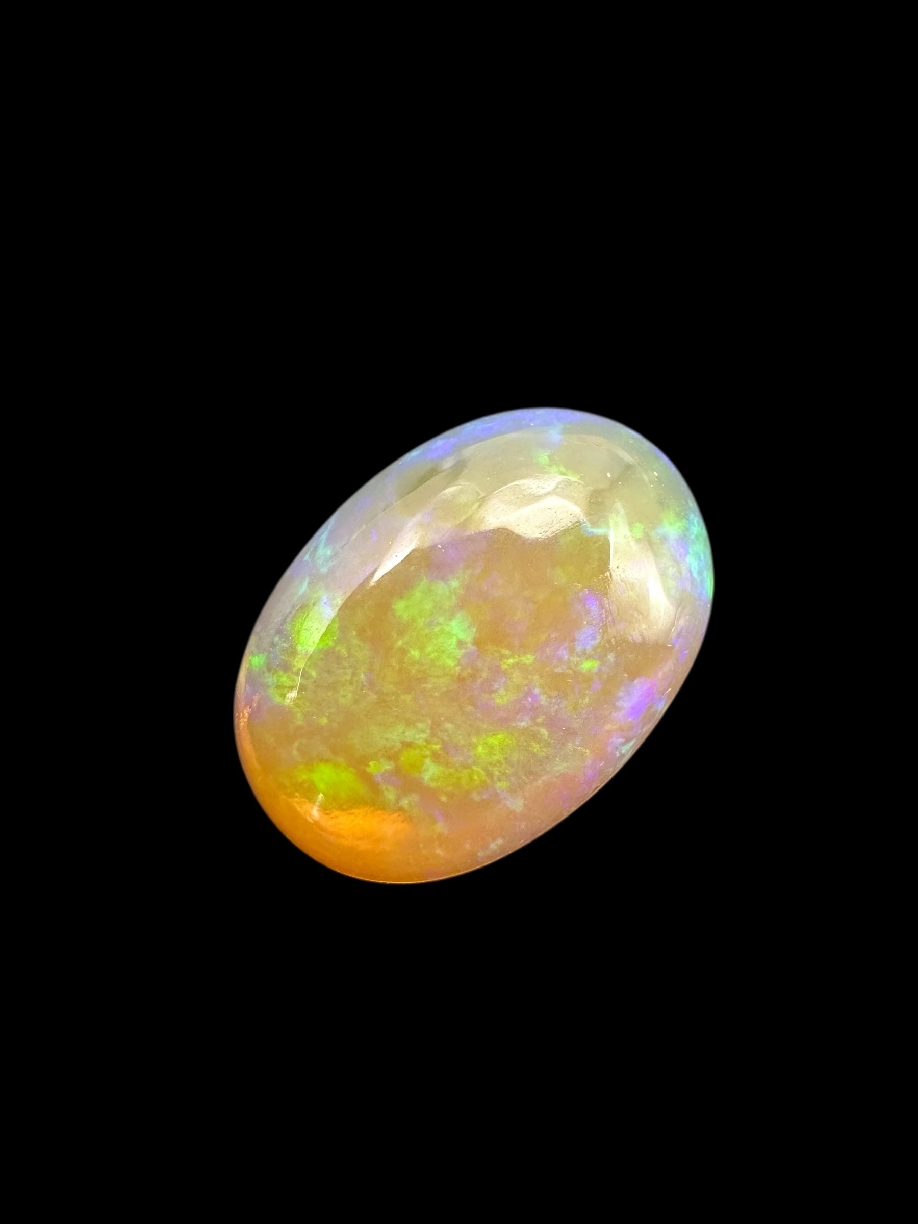 Precious opal cabochon 5ct – Welo, Ethiopia - OPK074