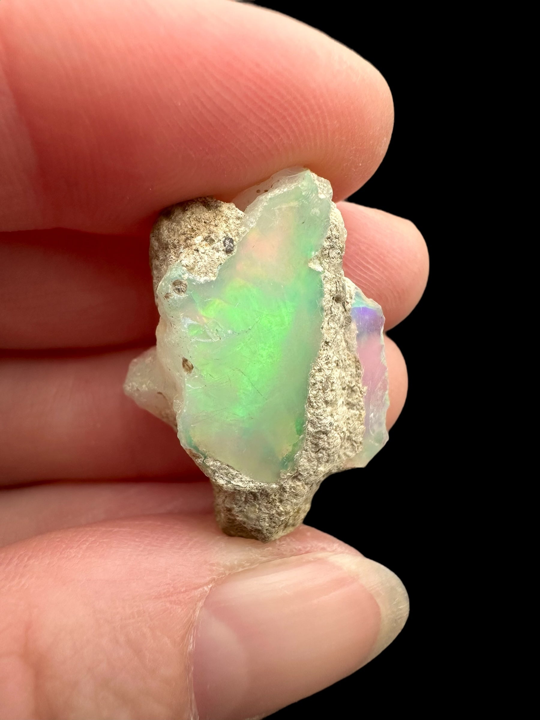 Precious opal 16,5ct – Welo, Ethiopia - OP283