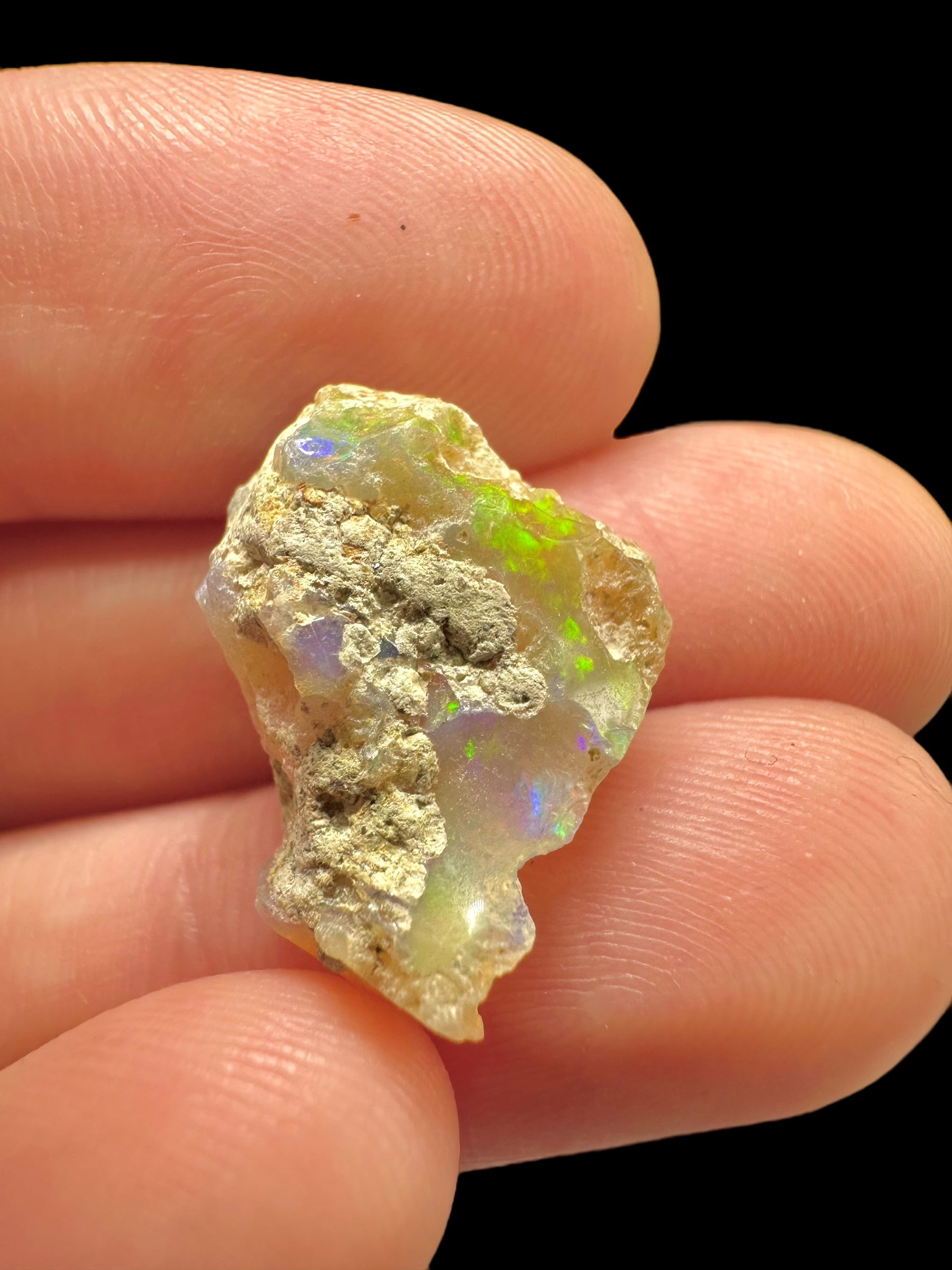 Precious opal 7ct – Welo, Ethiopia - OP067