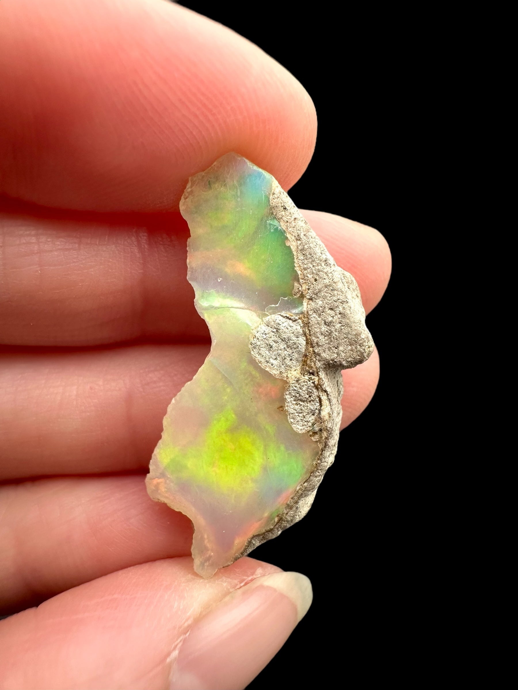 Precious opal 12,5ct – Welo, Ethiopia