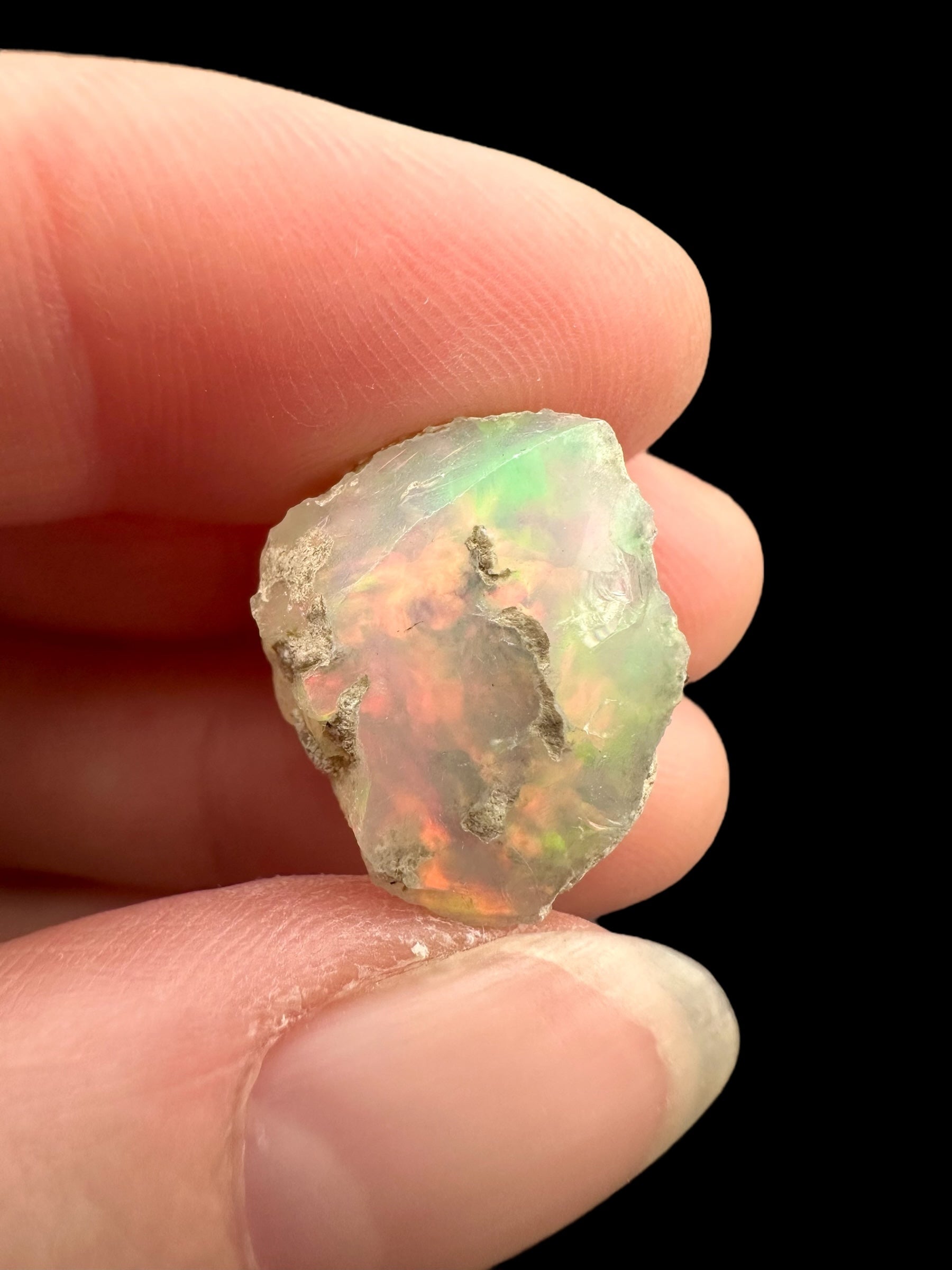 Precious opal 13ct – Welo, Ethiopia - OP297
