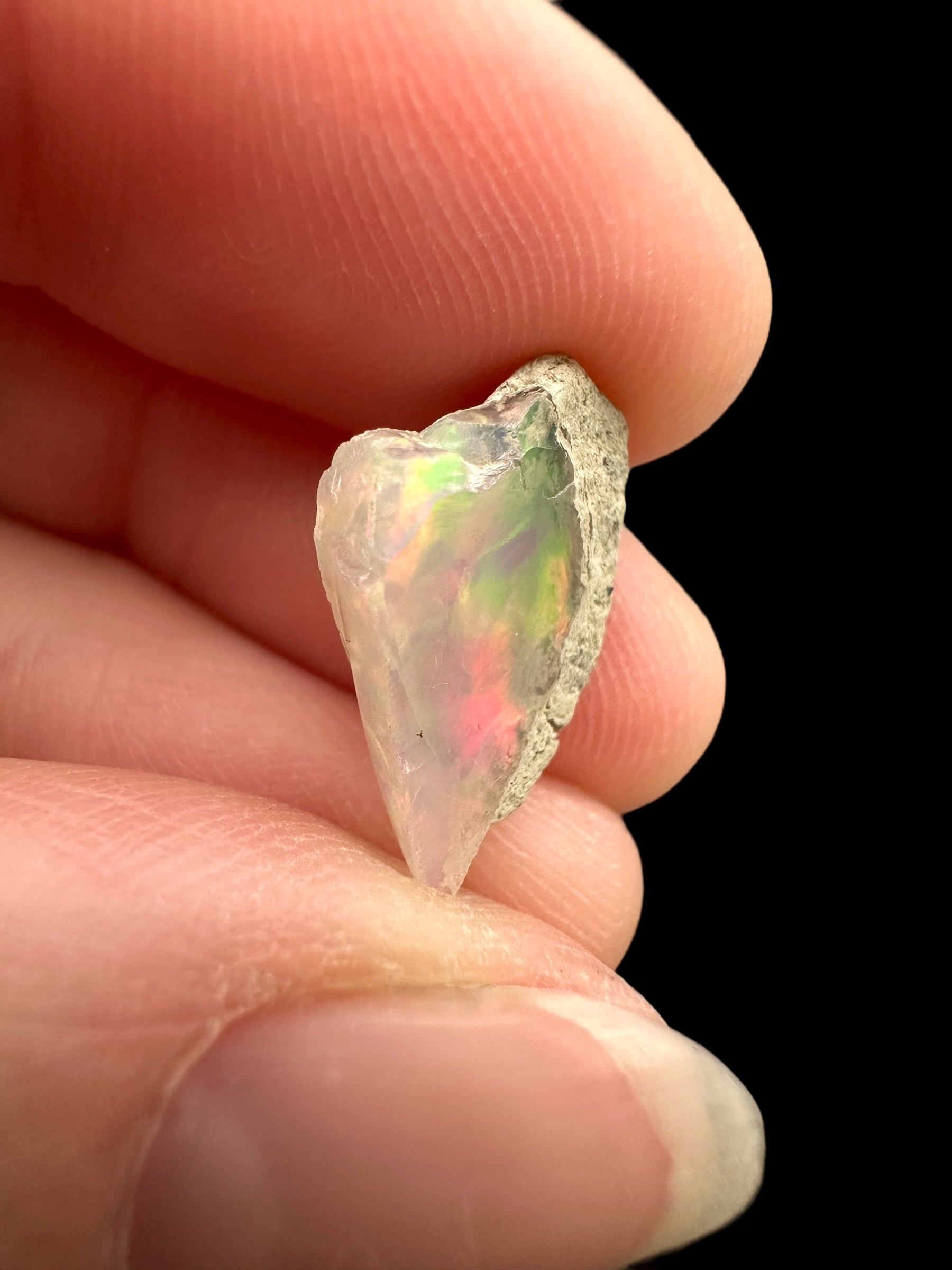 Precious opal 3ct – Welo, Ethiopia - OP300
