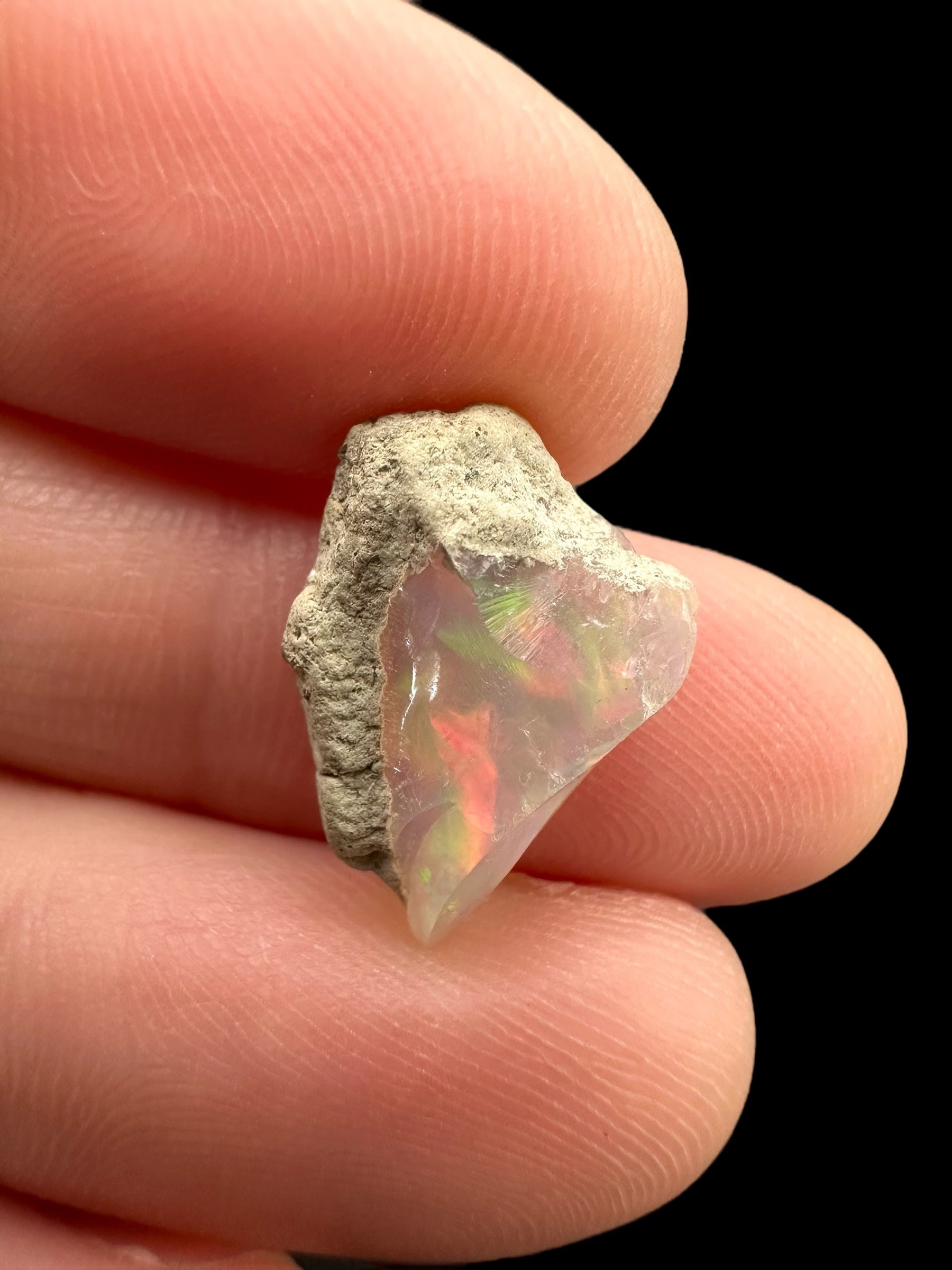 Precious opal 3ct – Welo, Ethiopia - OP300