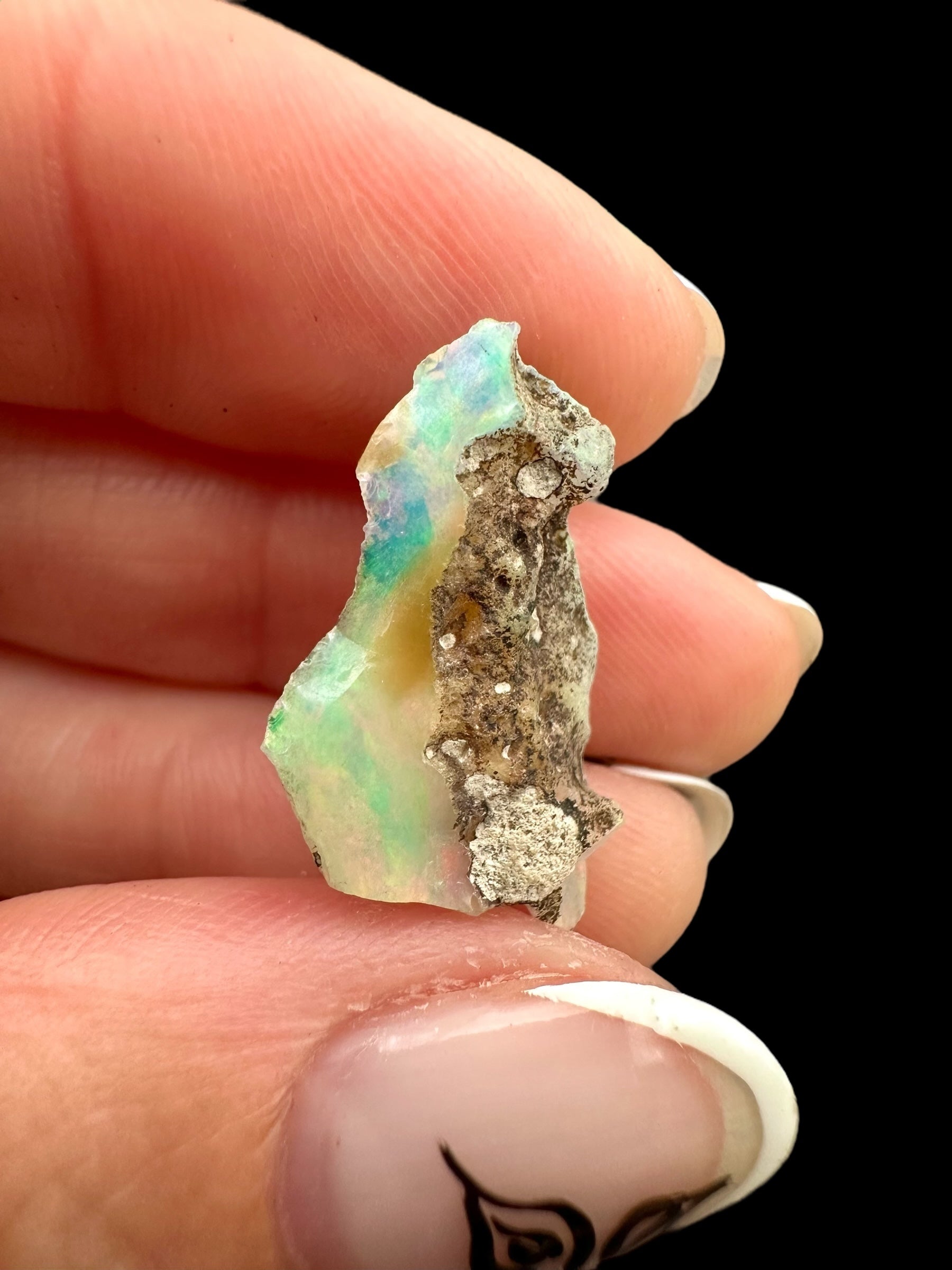 Precious opal 6ct – Welo, Ethiopia - OP307