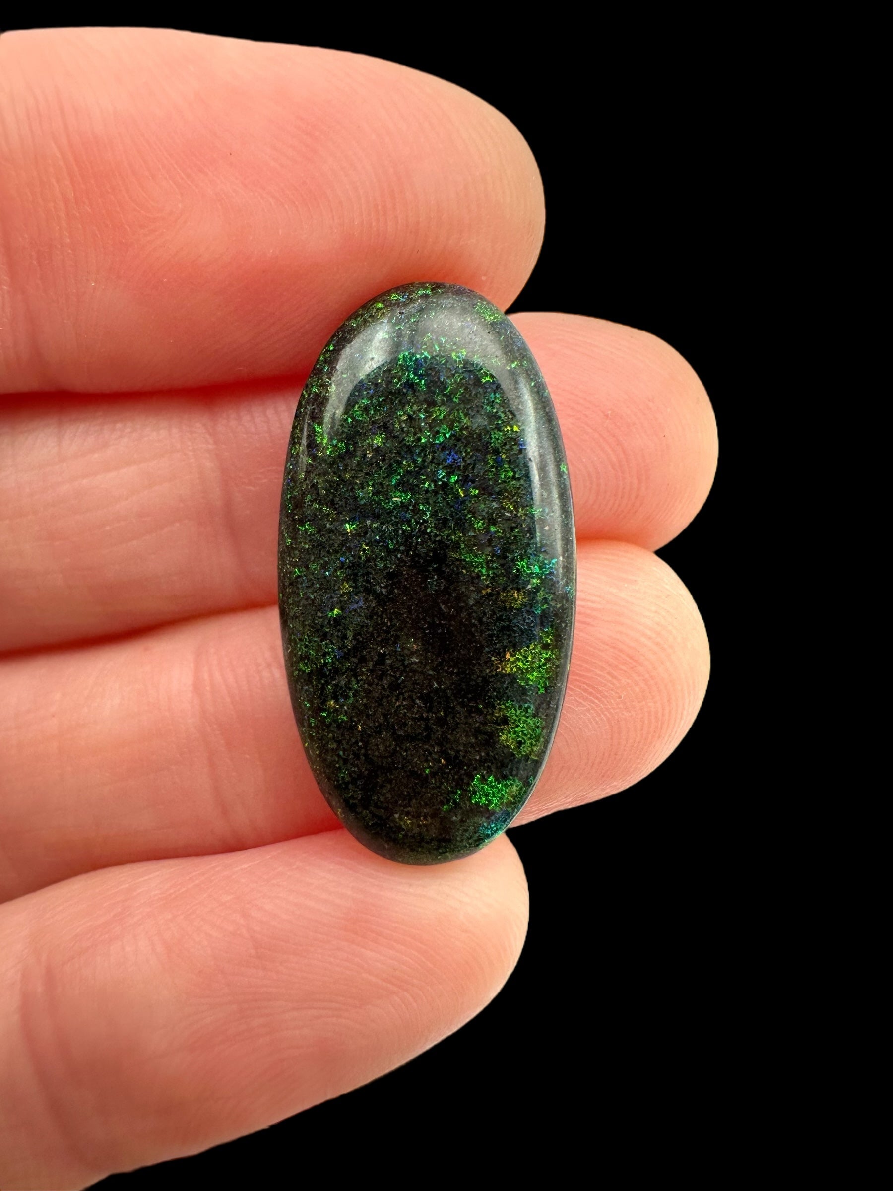Australian opal 7,4ct – Cabochon – Andamooka, Australia