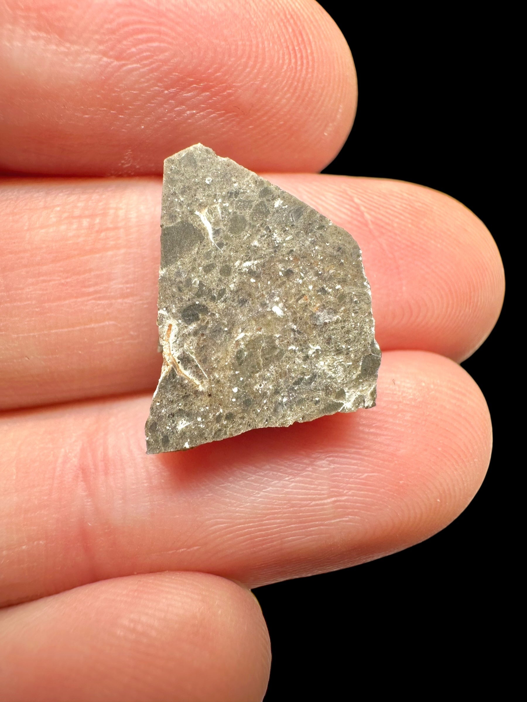 Lunar meteorite Oued el Hamim 001 – 1,2g – Libya - MEOH21