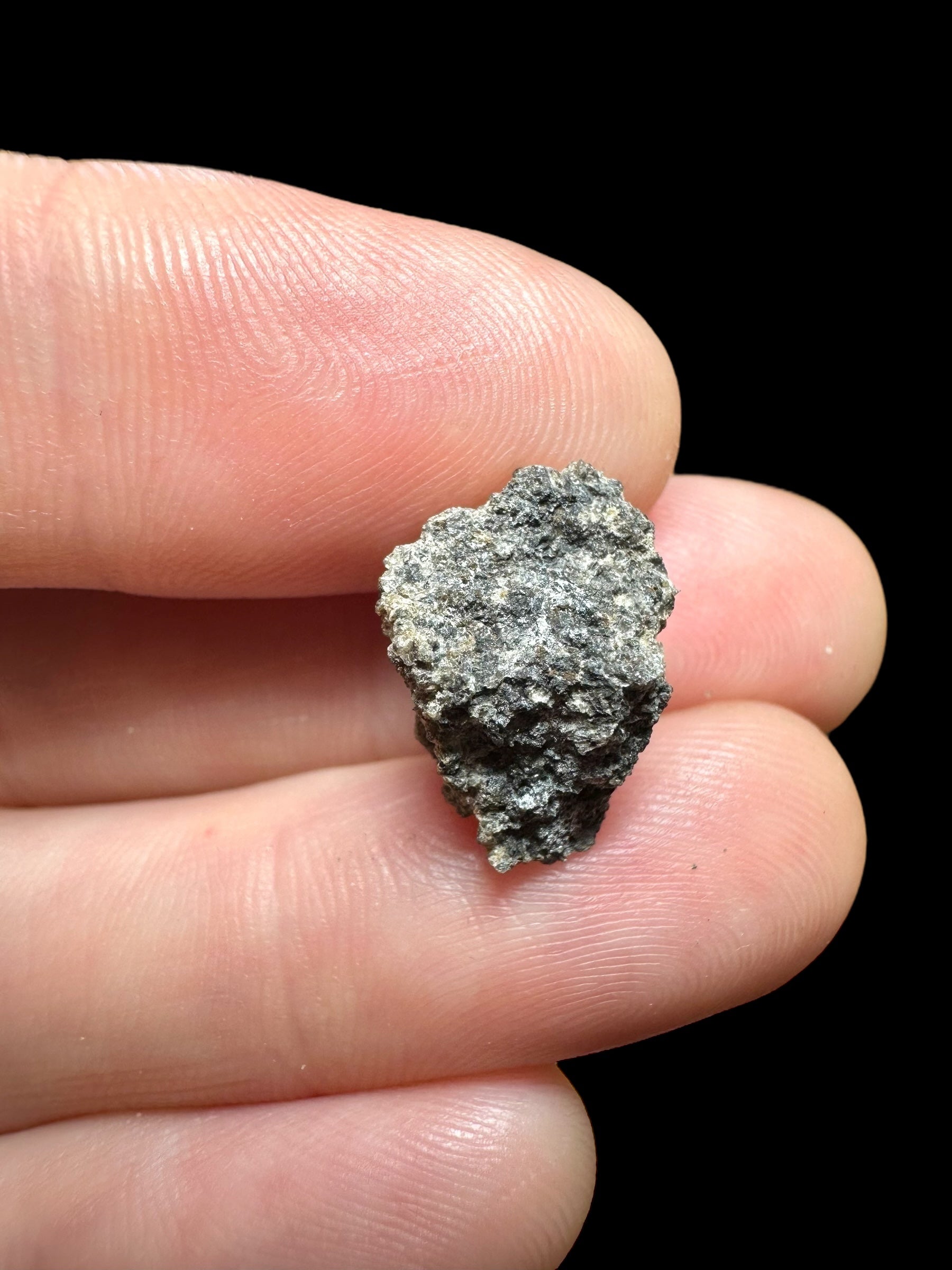 Meteorite Ksar Ghilane 022 – 1,5g – Tunisia - MEKG15