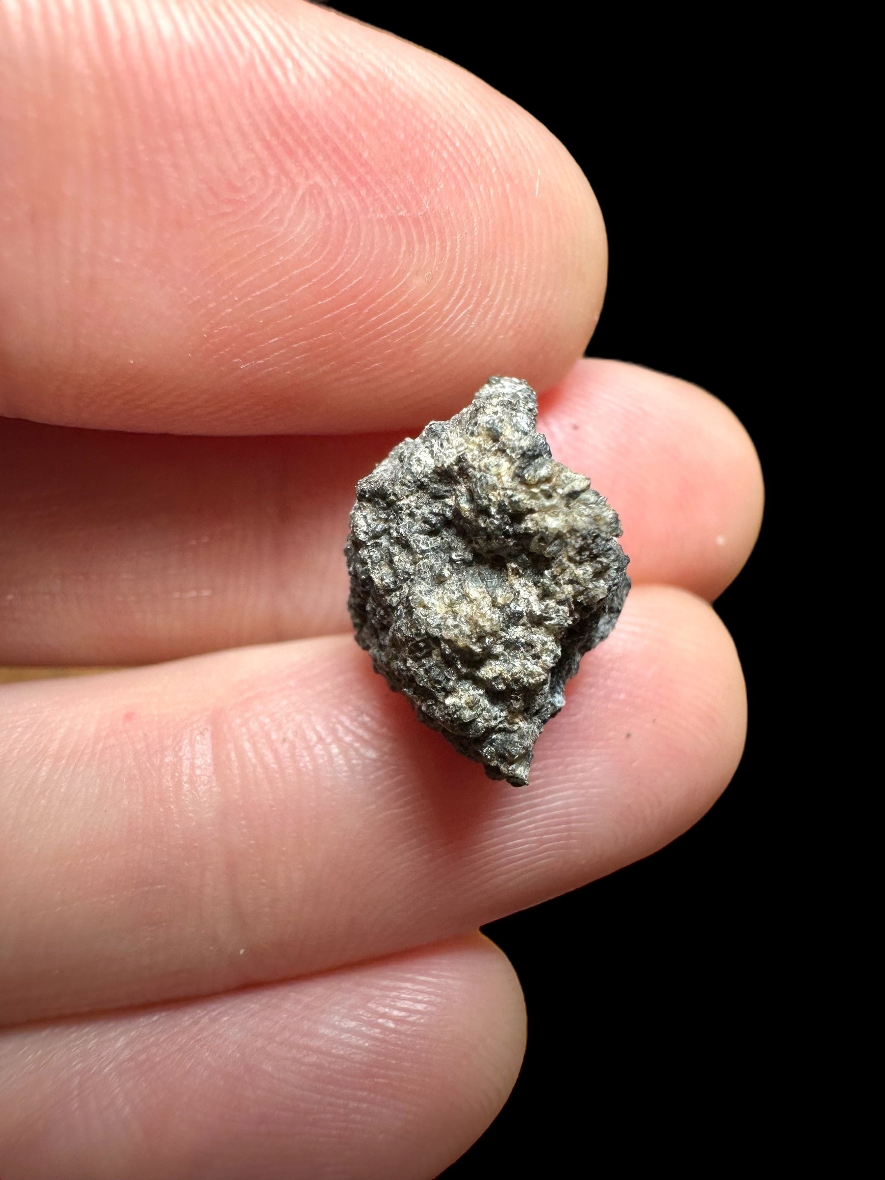 Meteorite Ksar Ghilane 022 – 1,5g – Tunisia - MEKG15