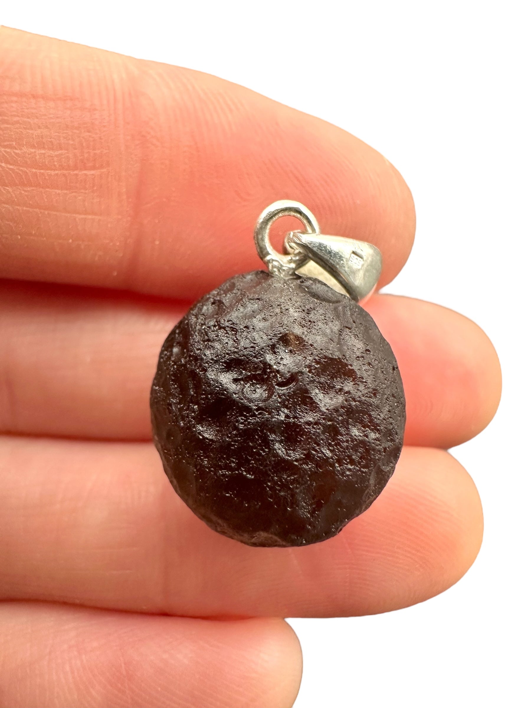 Silver colombianite pendant