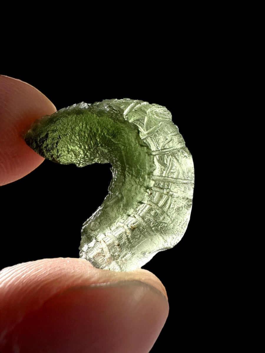 Moldavite – Jakule – 1,8g - V2371 retroilluminata