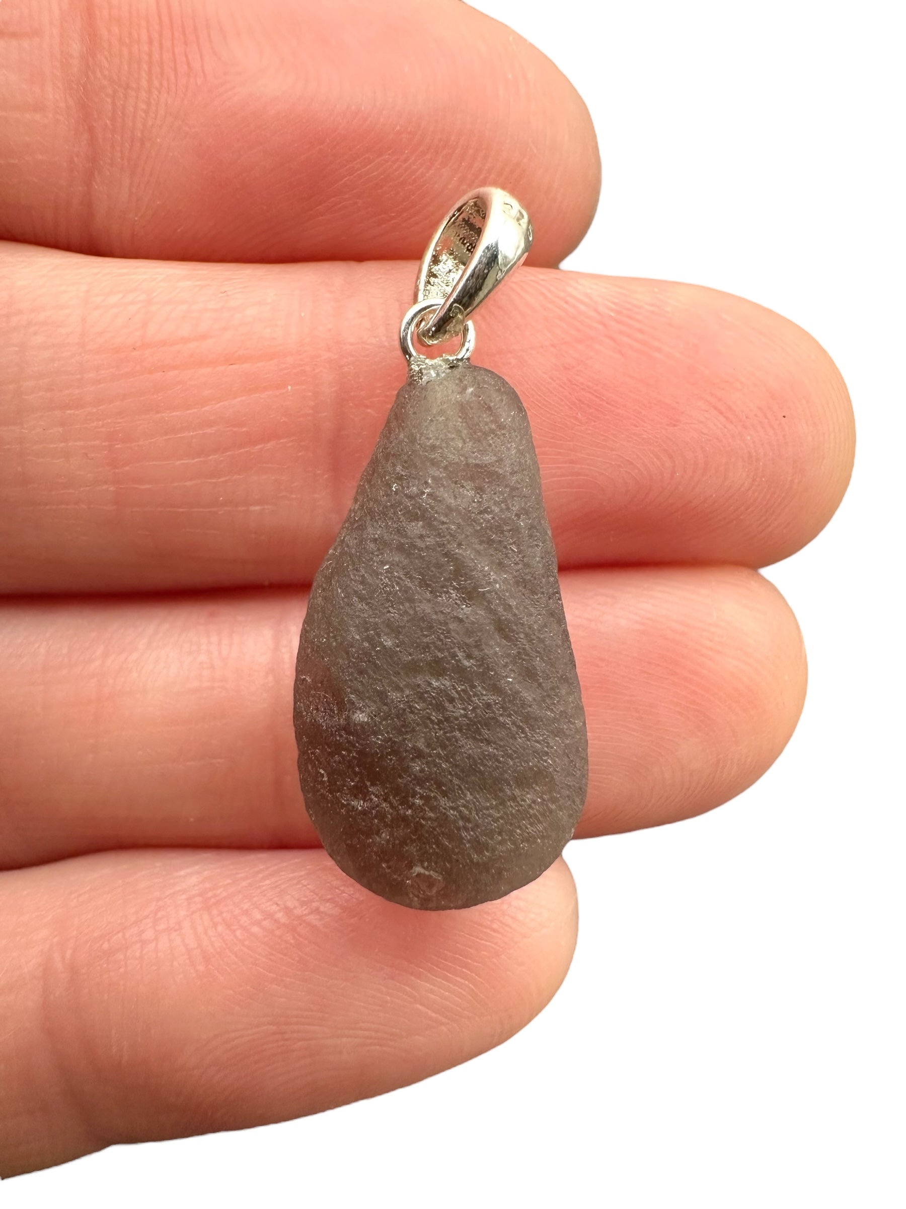 Silver colombianite pendant