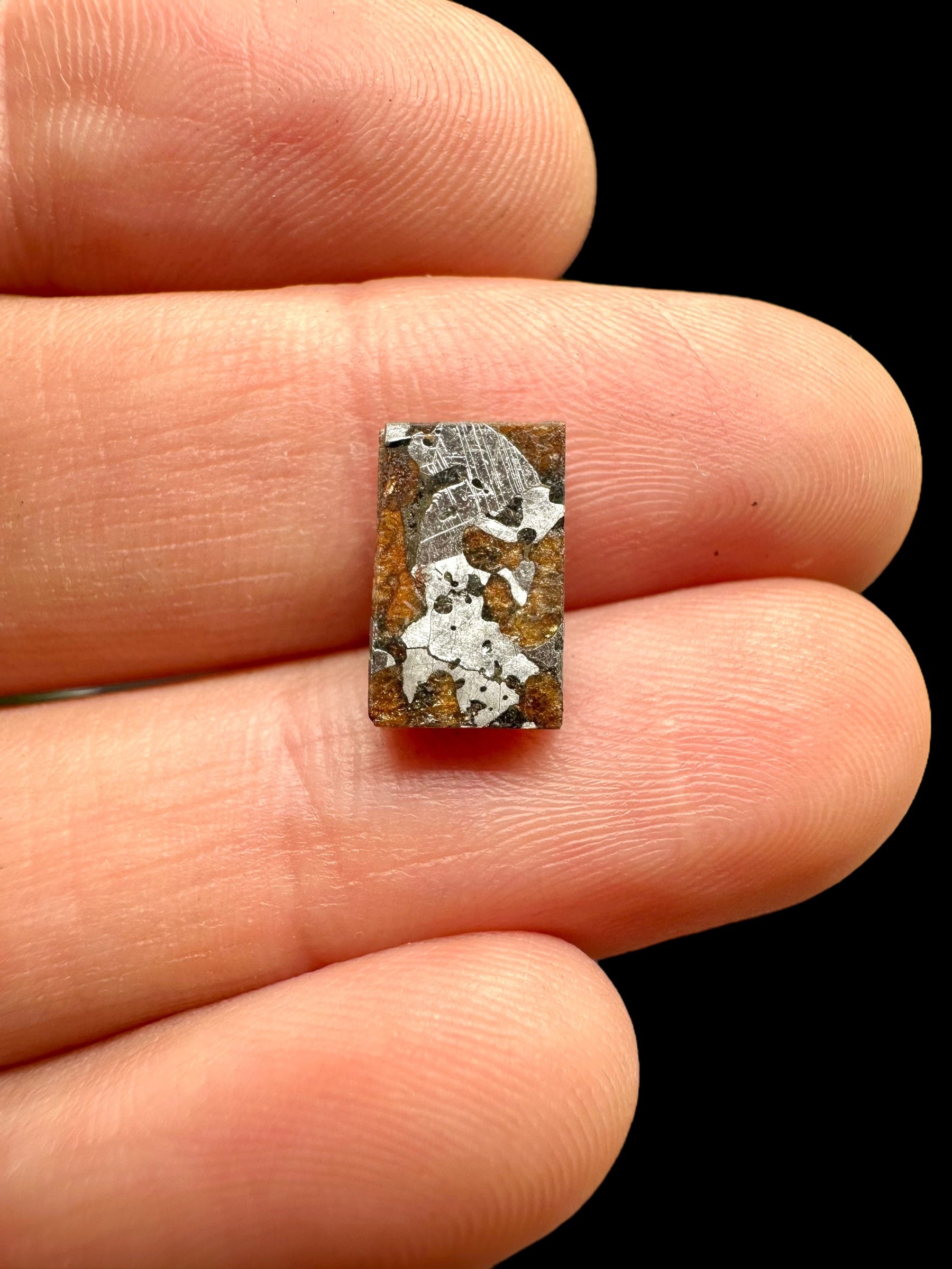Meteorite Hassi el Biod 002 – 0,6g – Algeria - MEHA14
