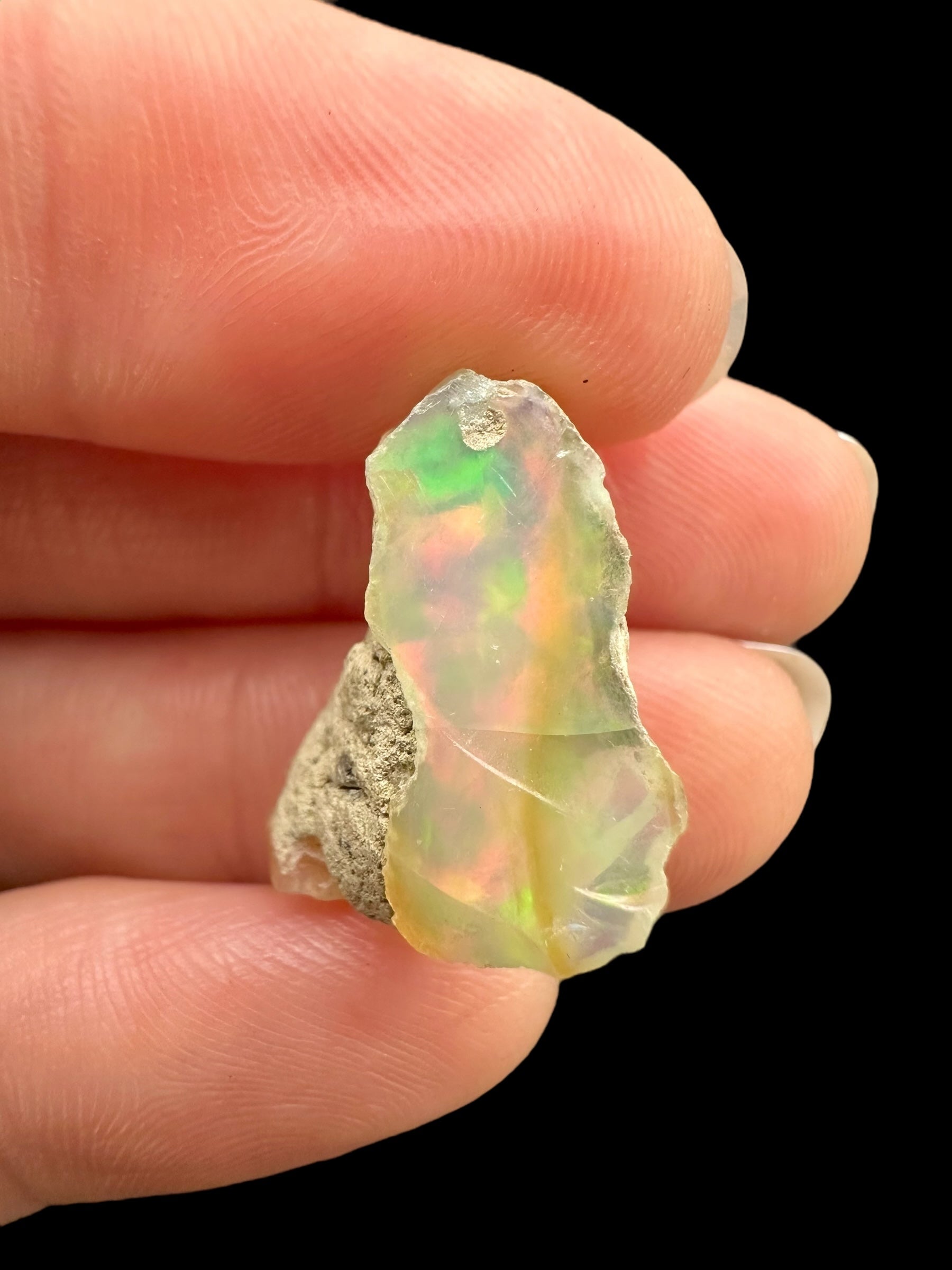 Precious opal 8,5ct – Welo, Ethiopia