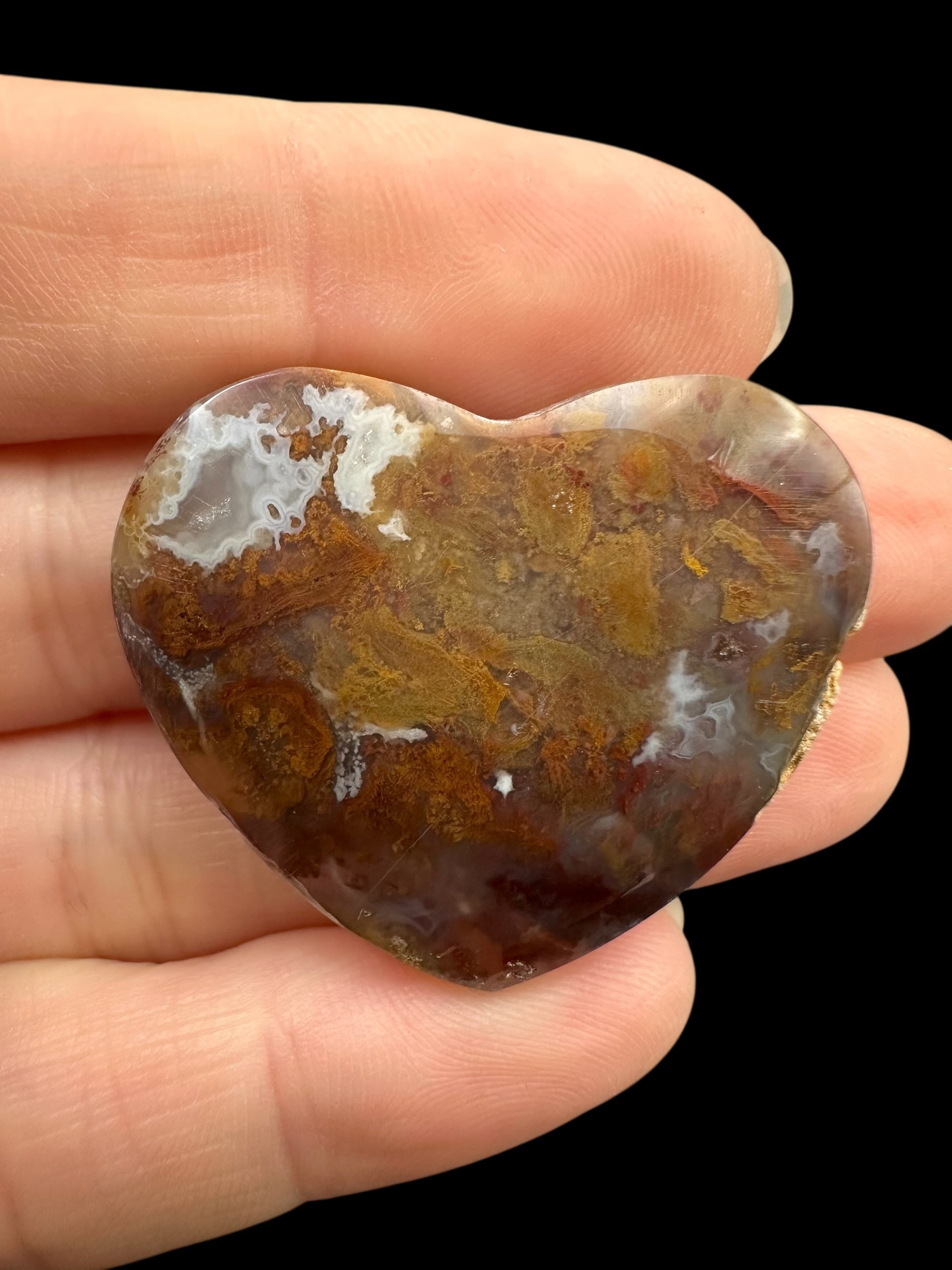 Moos agate heart – West Java, Indonesia