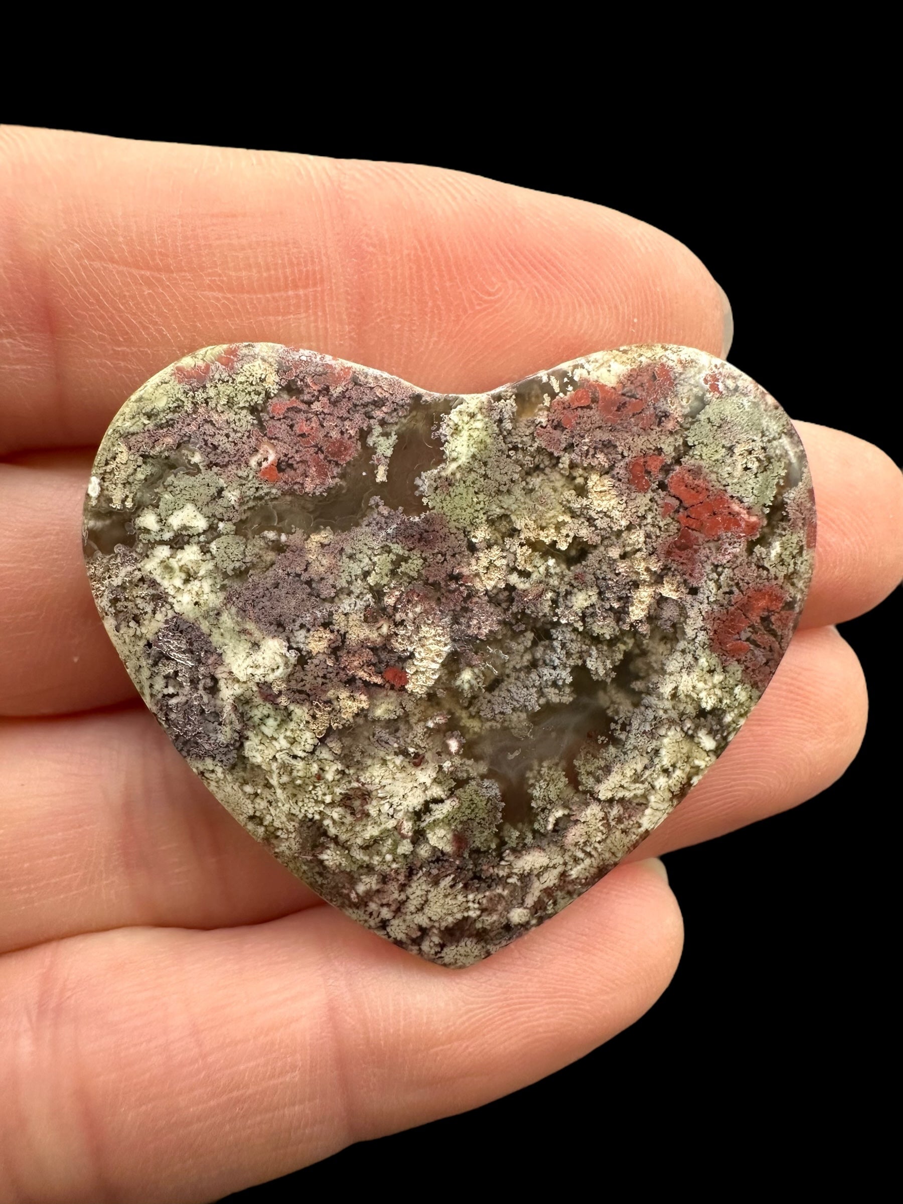 Moos agate heart – West Java, Indonesia