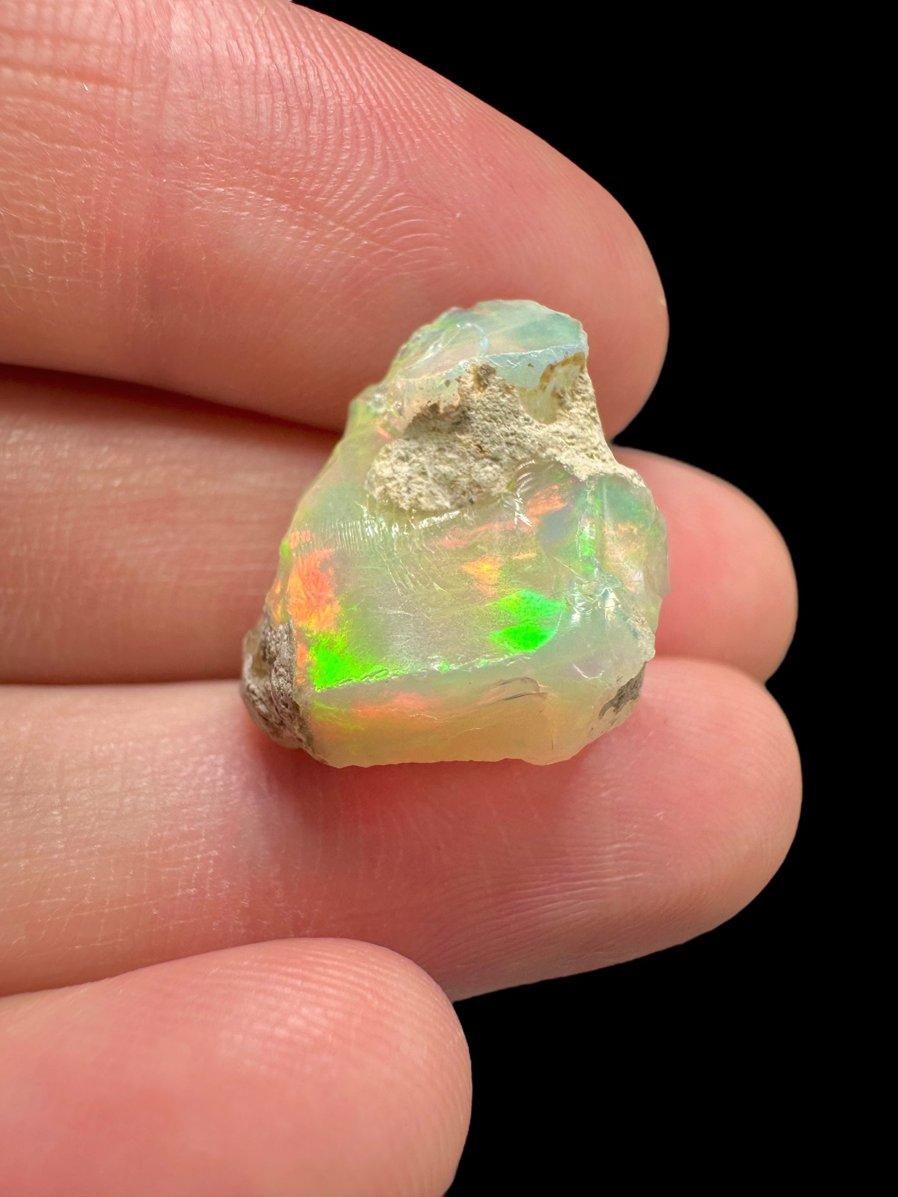 Precious opal 11ct – Welo, Ethiopia - OP079
