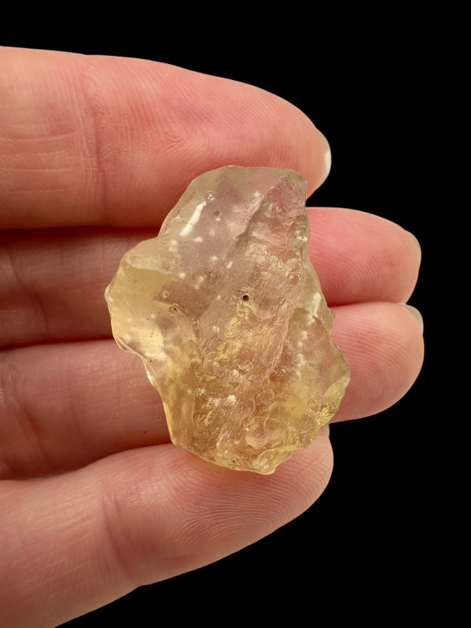 Libyan desert glass with grains of sand – 5,2g - LPS129