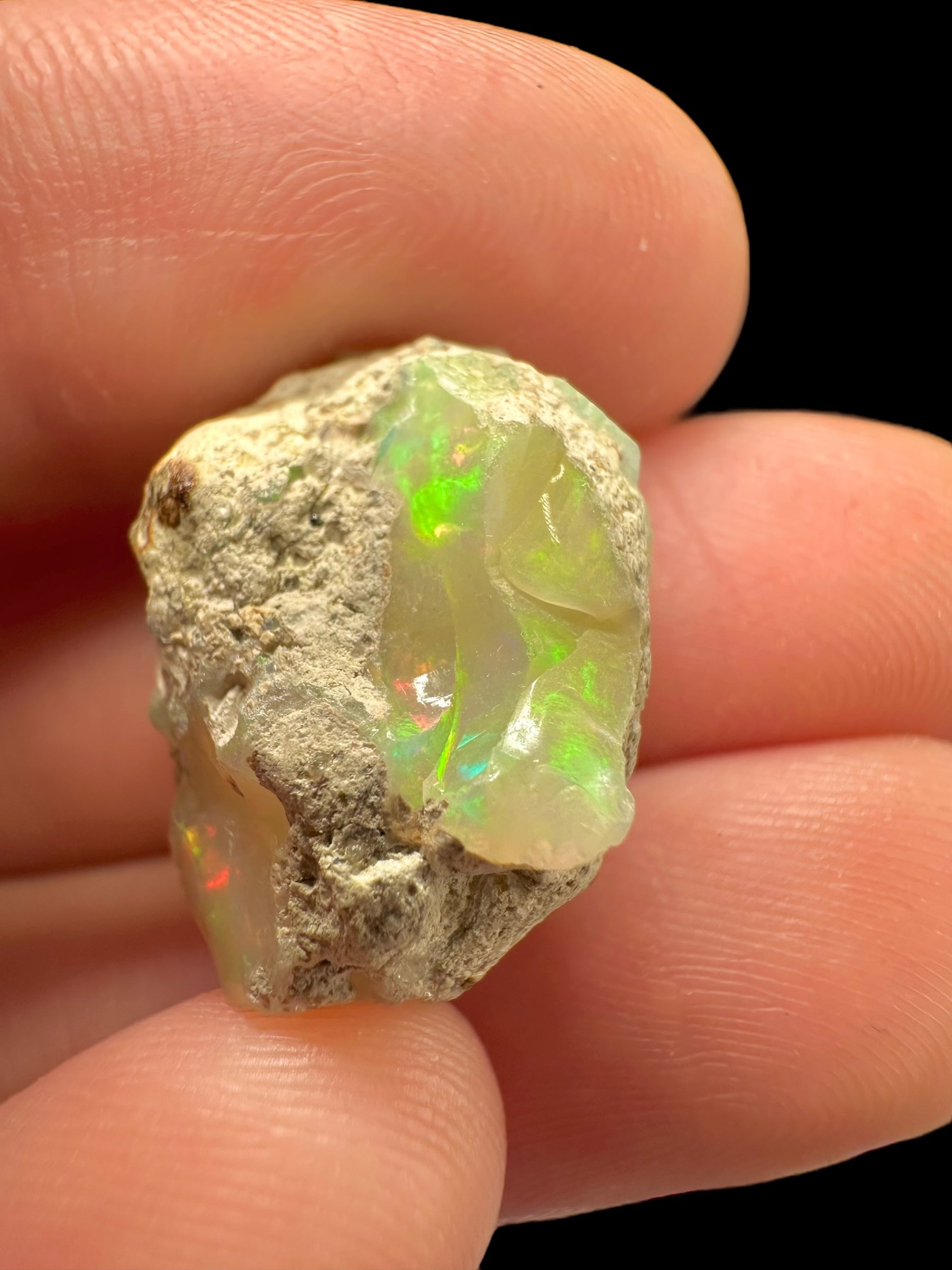 Precious opal 11ct – Welo, Ethiopia - OP086