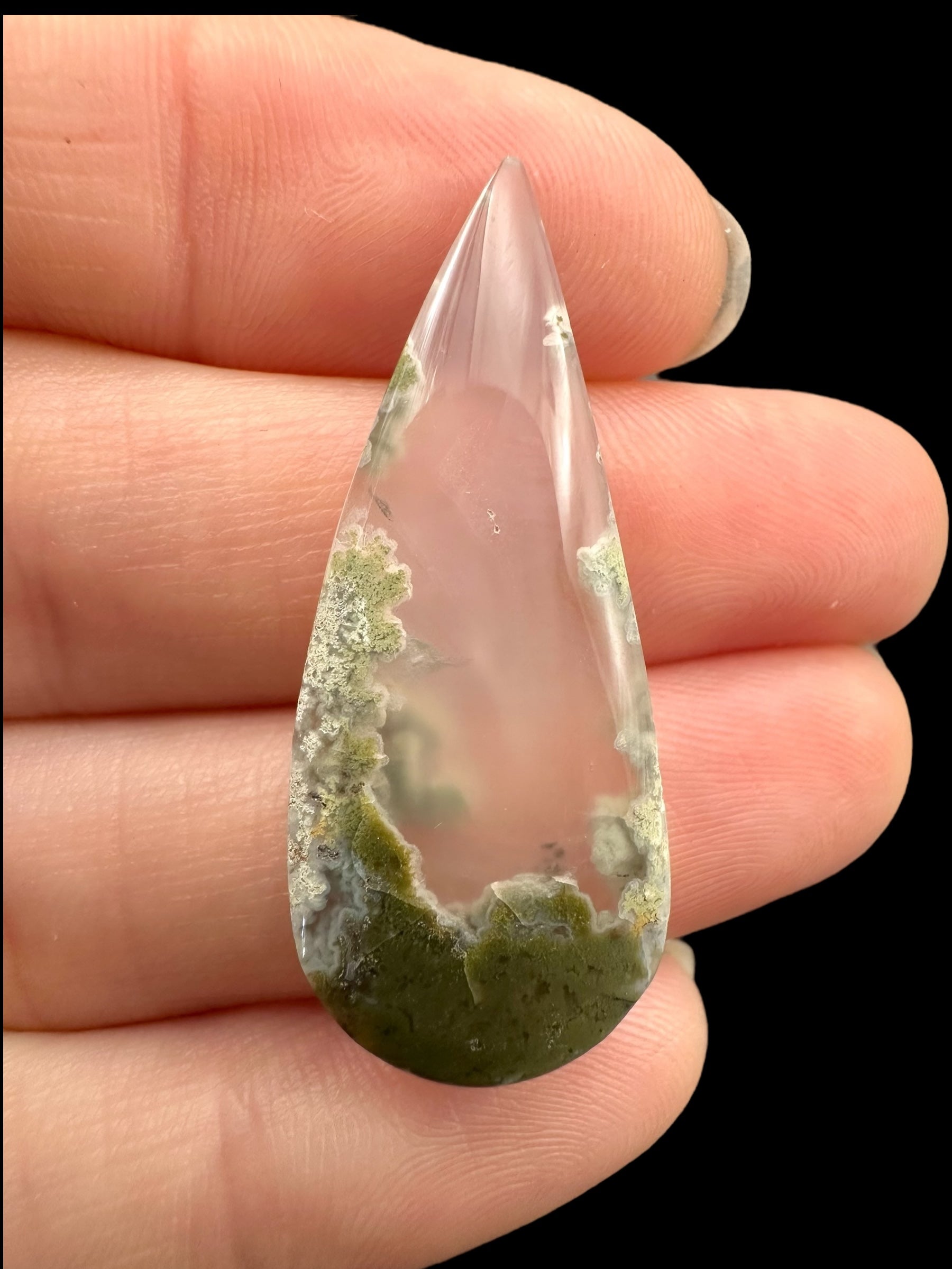 Moos agate cabochon – West Java, Indonesia
