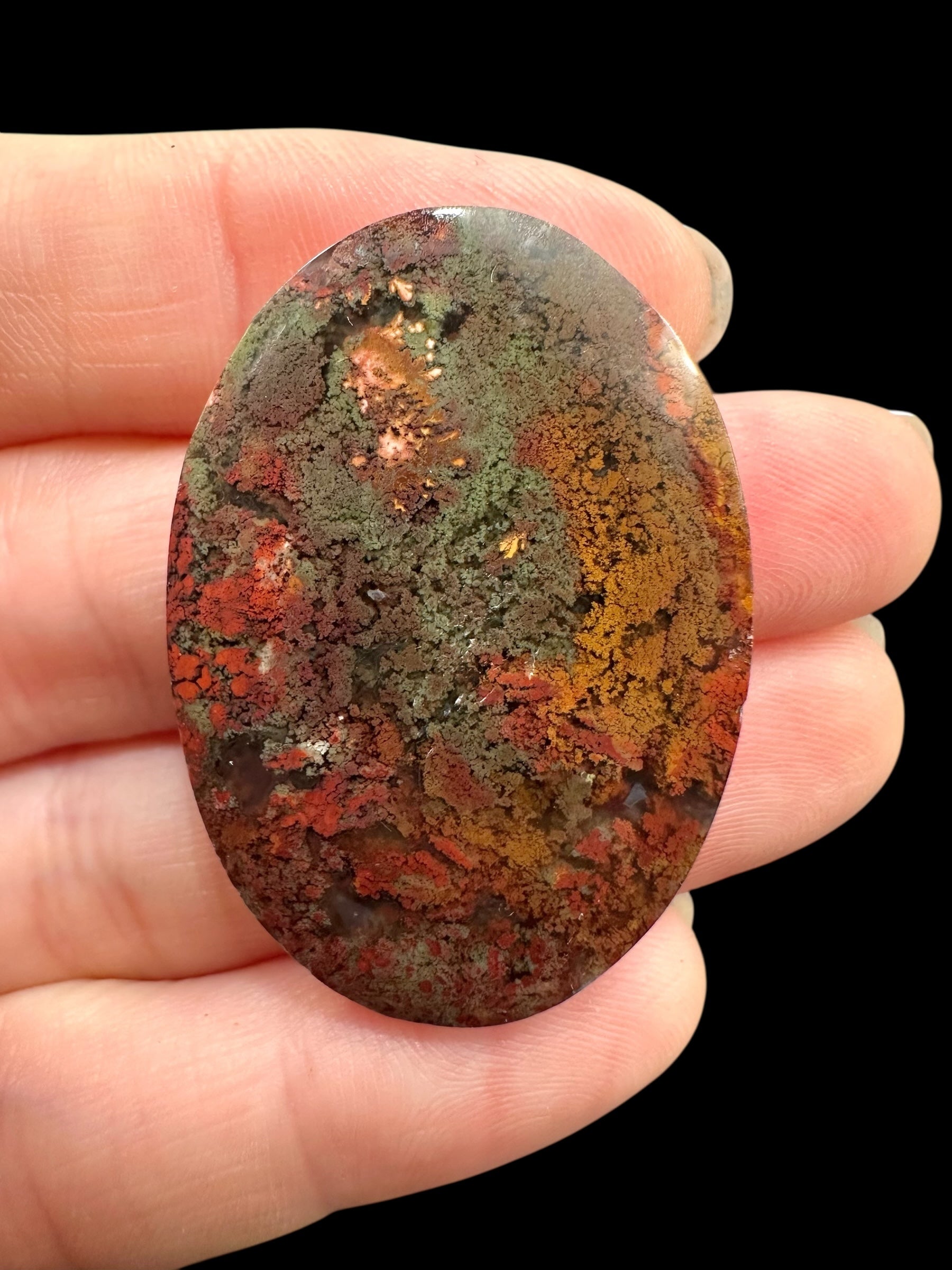Moos agate cabochon – West Java, Indonesia