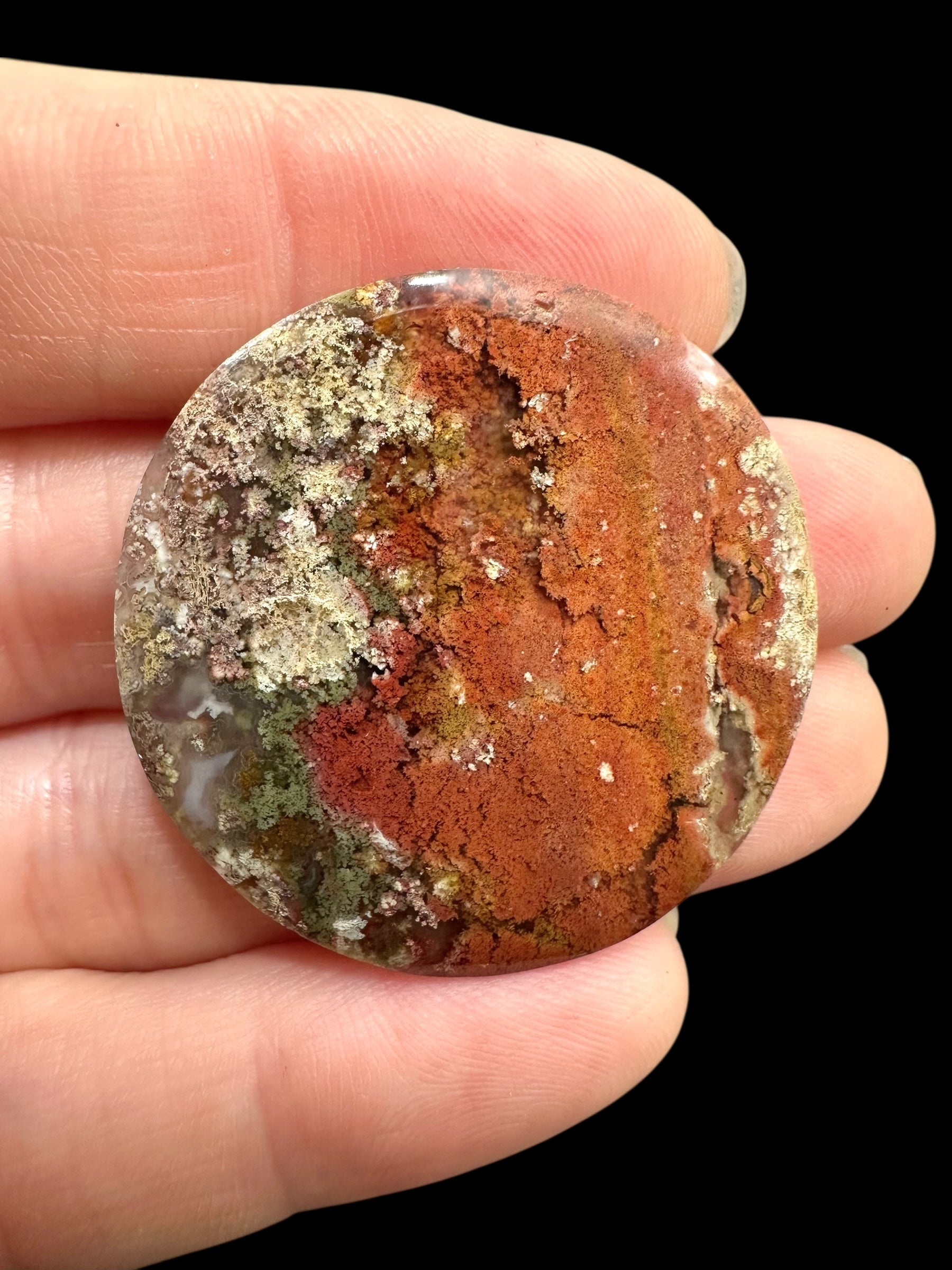 Moos agate cabochon – West Java, Indonesia