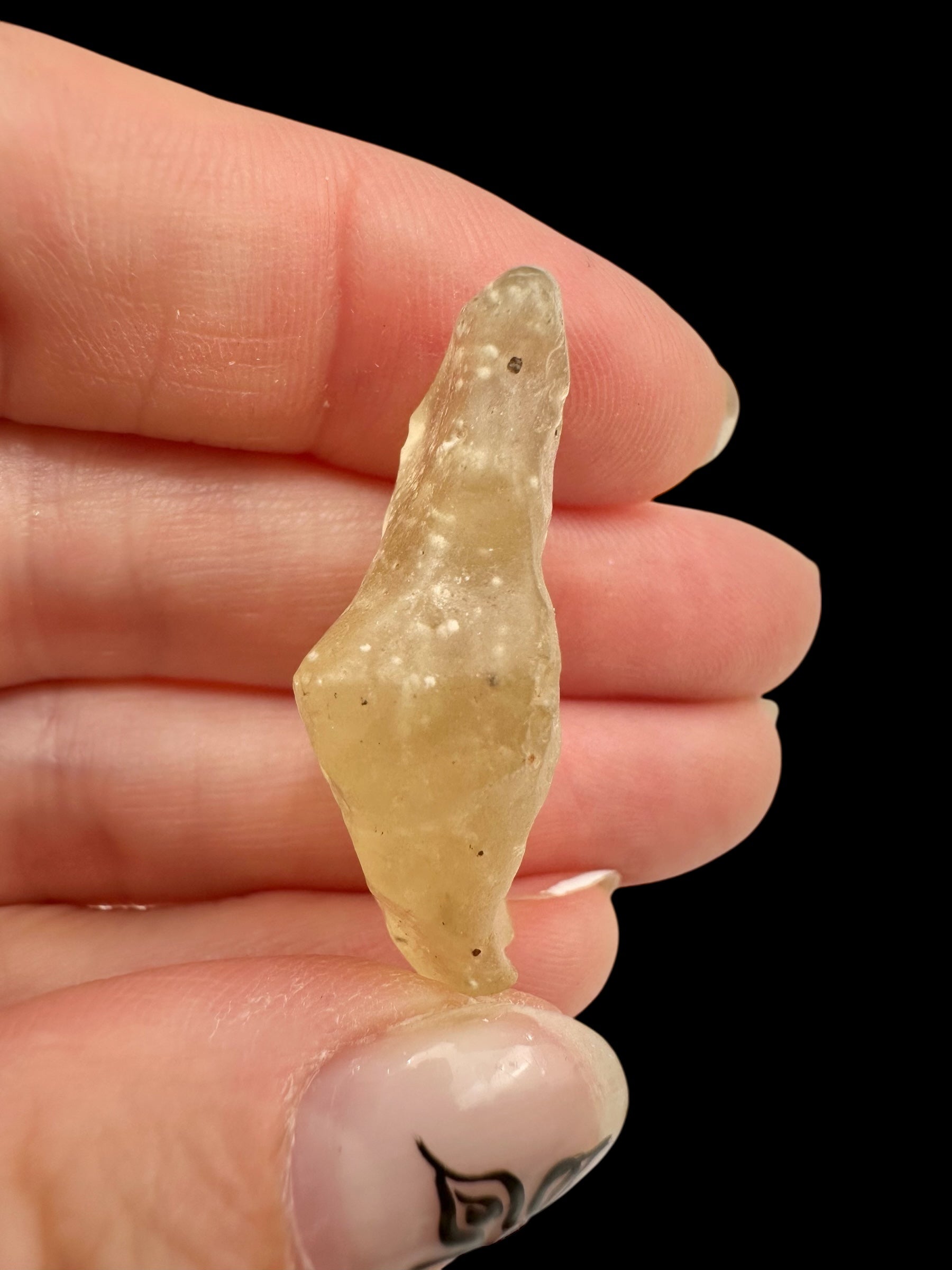 Libyan desert glass with grains of sand – 6,2g - LPS146
