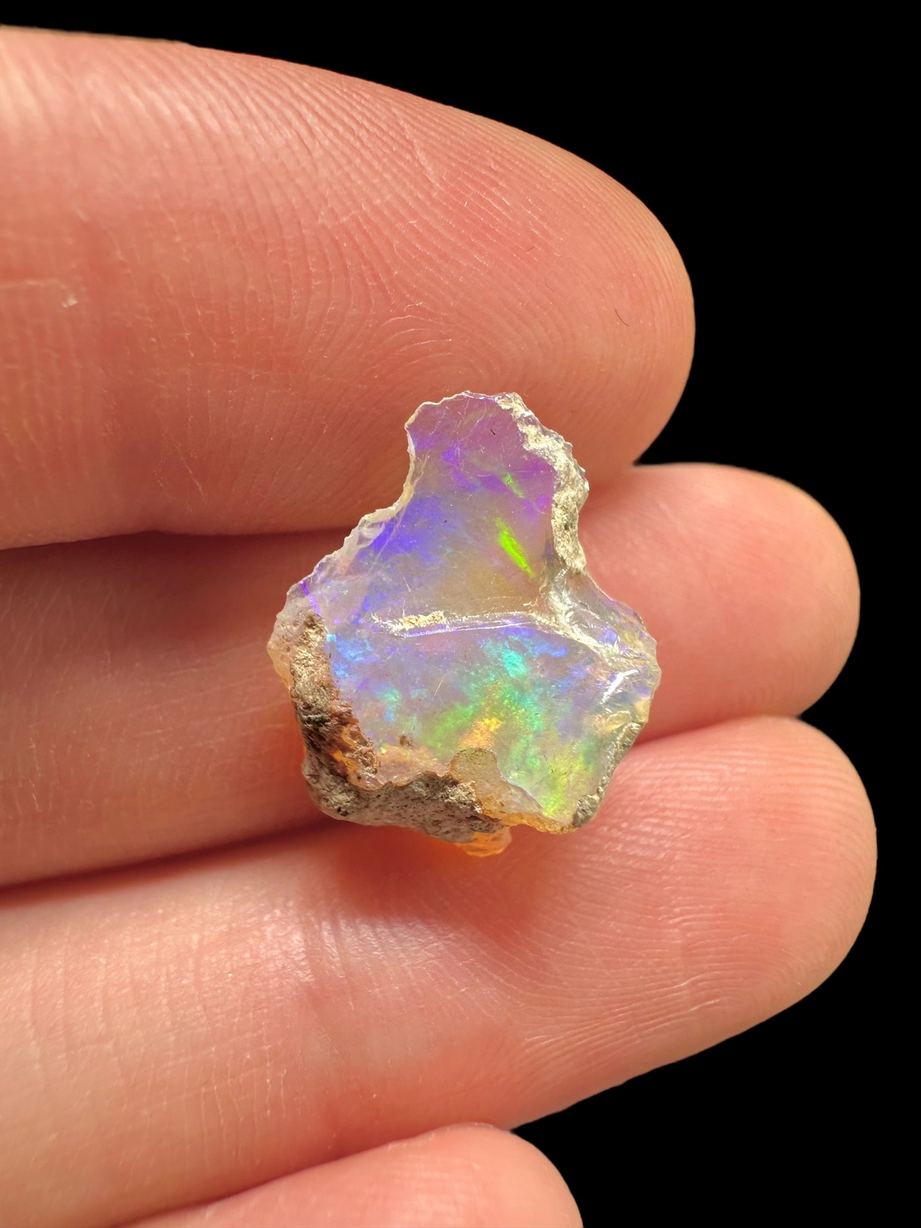 Precious opal 4ct – Welo, Ethiopia