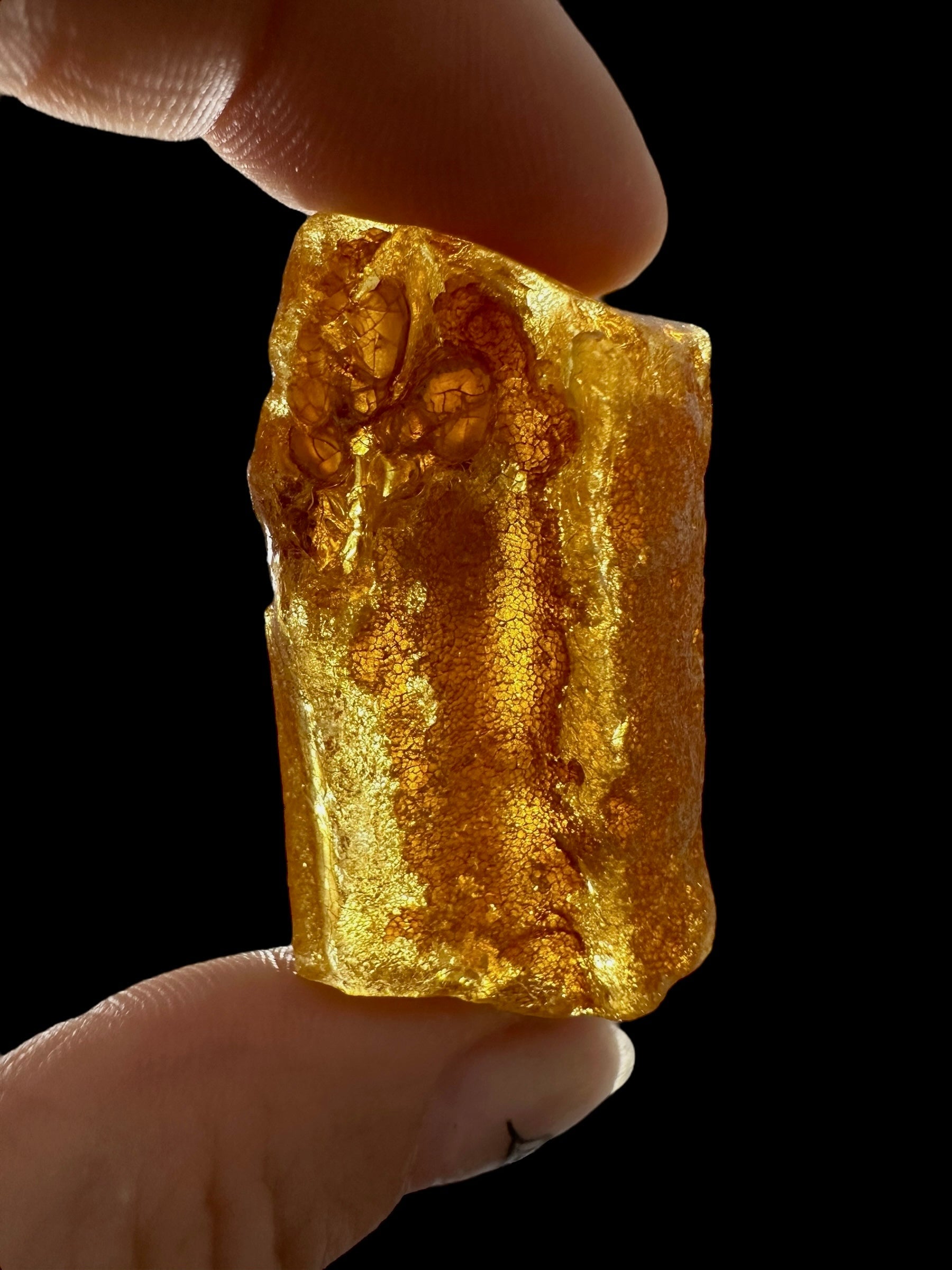 Raw Young Amber (Copal) – Colombia - JN335