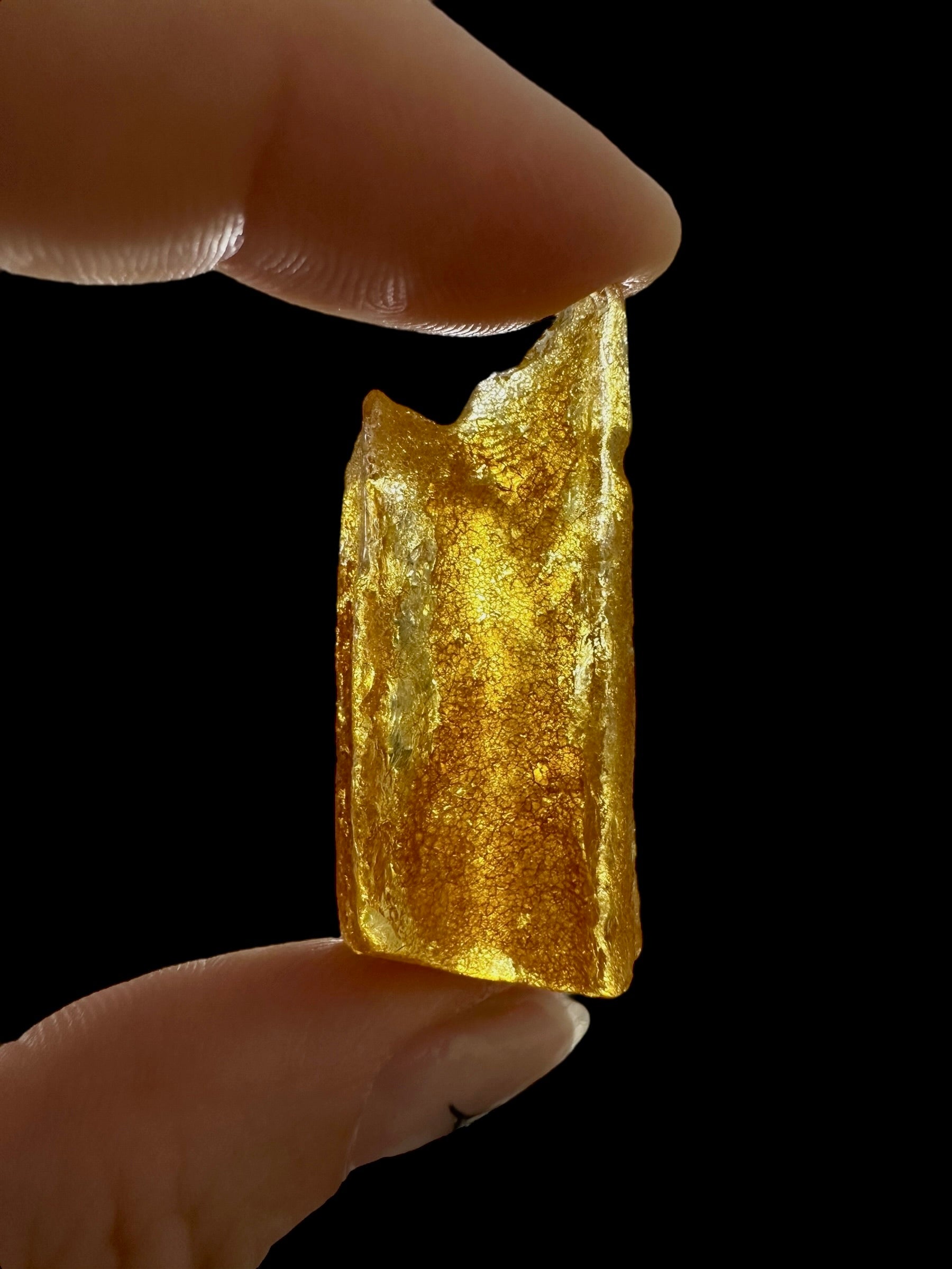 Raw Young Amber (Copal) – Colombia - JN343