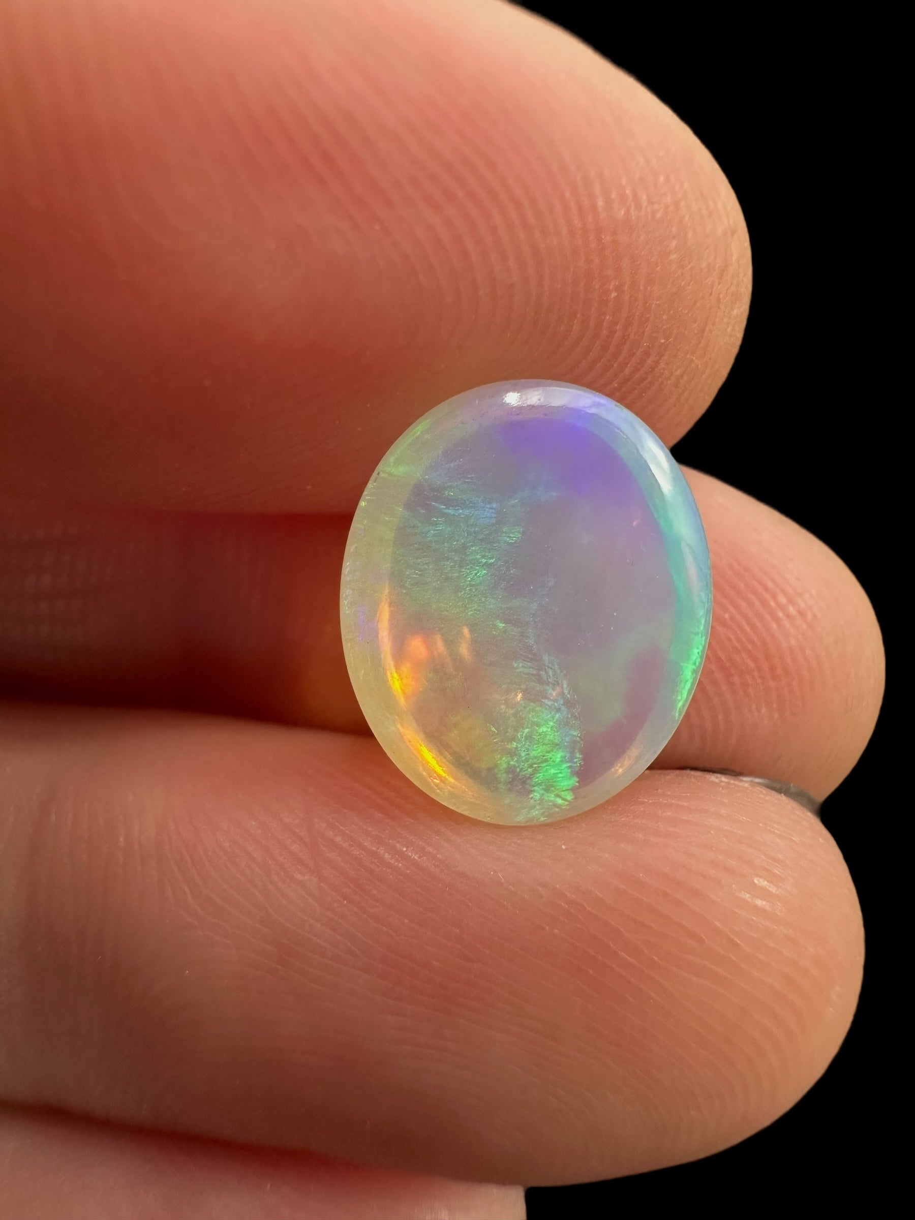 Precious opal cabochon 2,5ct – Welo, Ethiopia - OPK100
