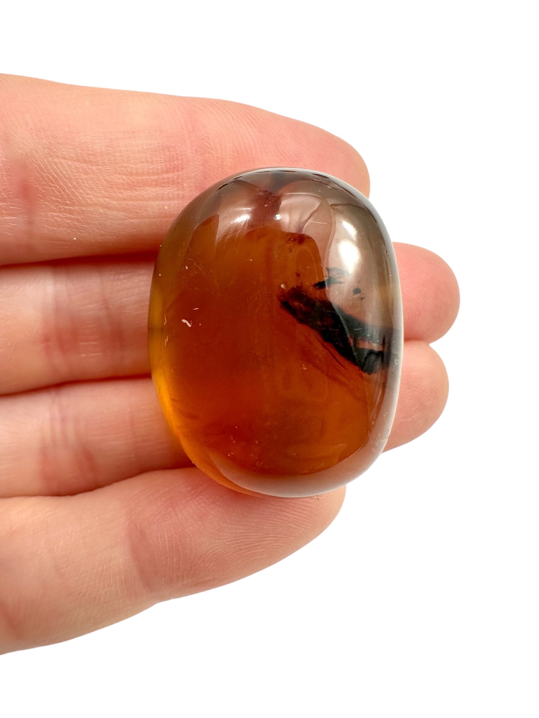 Tumbled amber – Sumatra, Indonesia